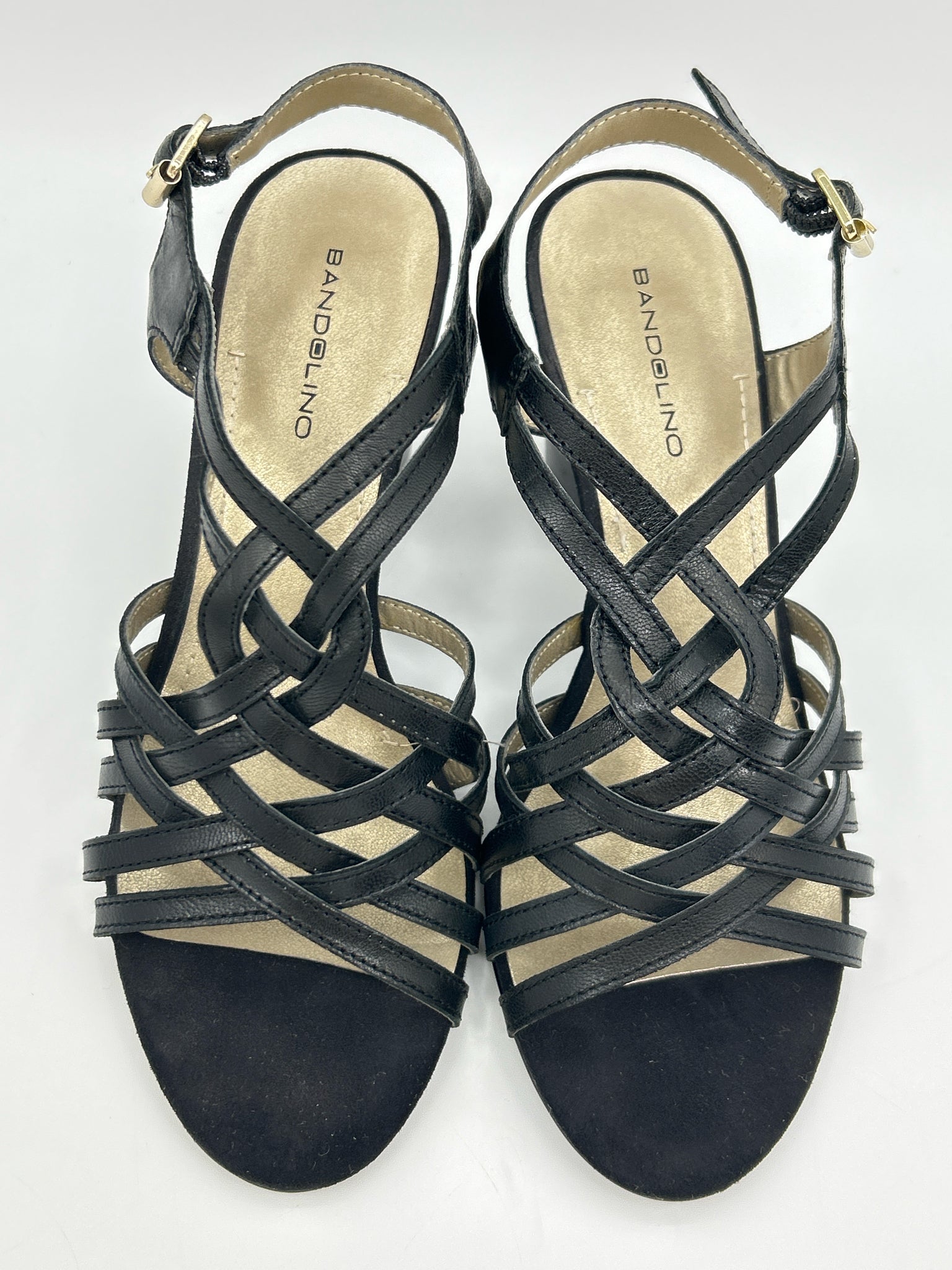 BANDOLINO Size 7M Black Women Sandal