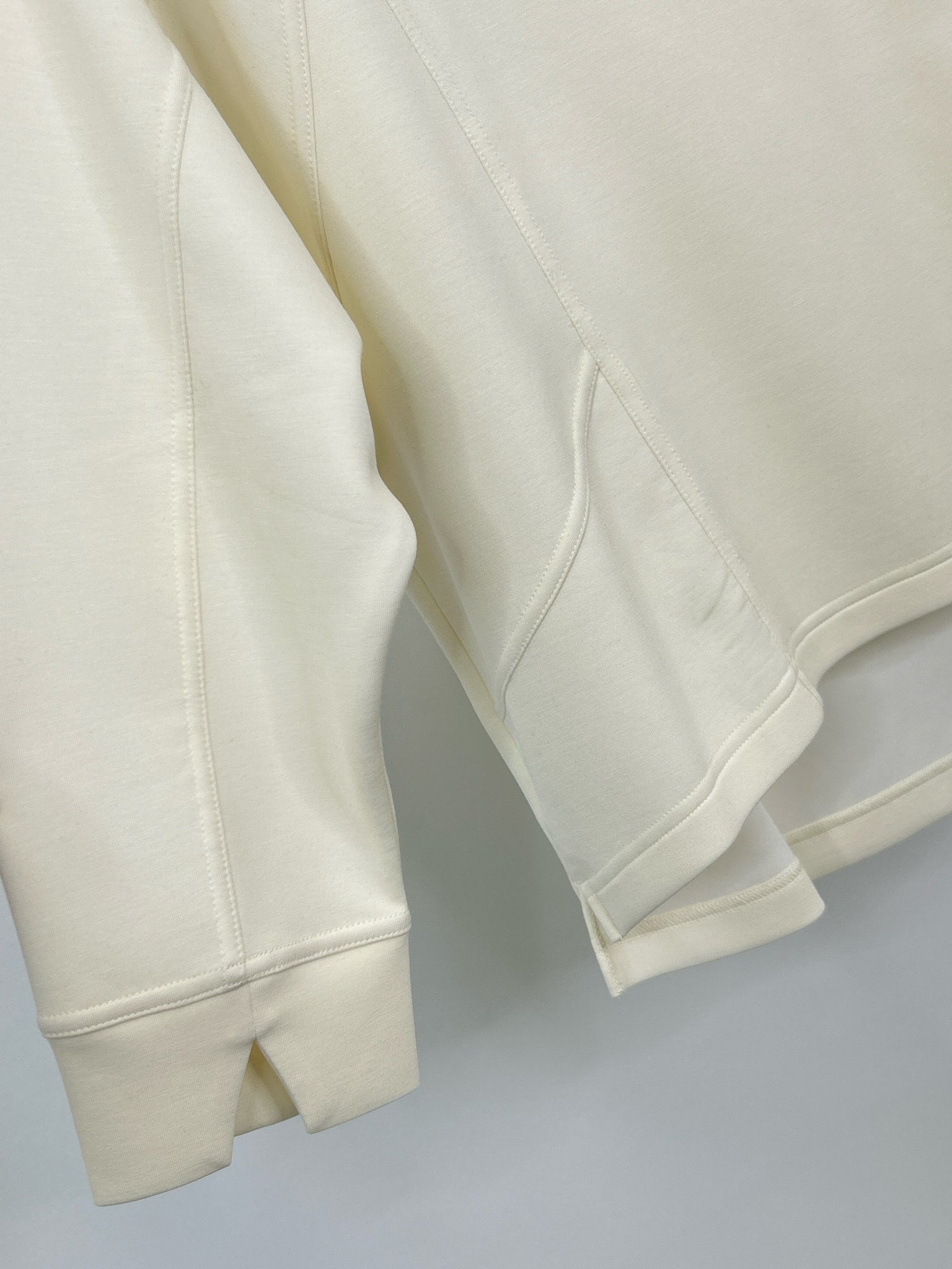 OLIVIA BY HABITAT CLOTHES Size S Ivory Women Pullover
