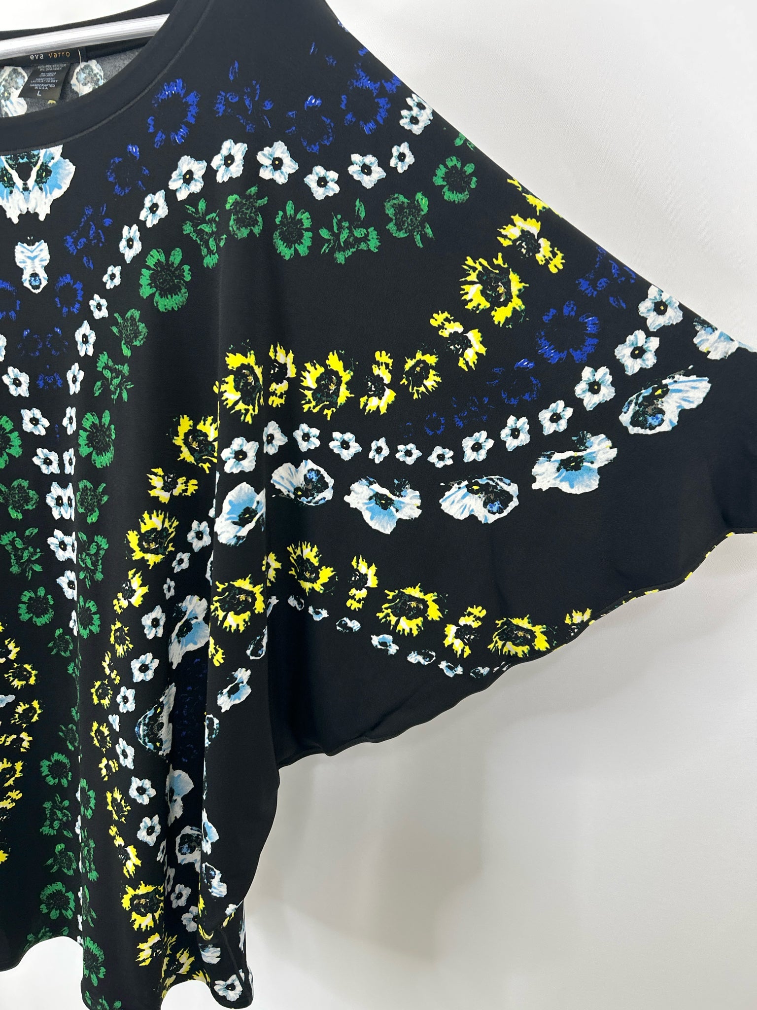 EVA VARRO Size L Black Floral Women Tunic NWT