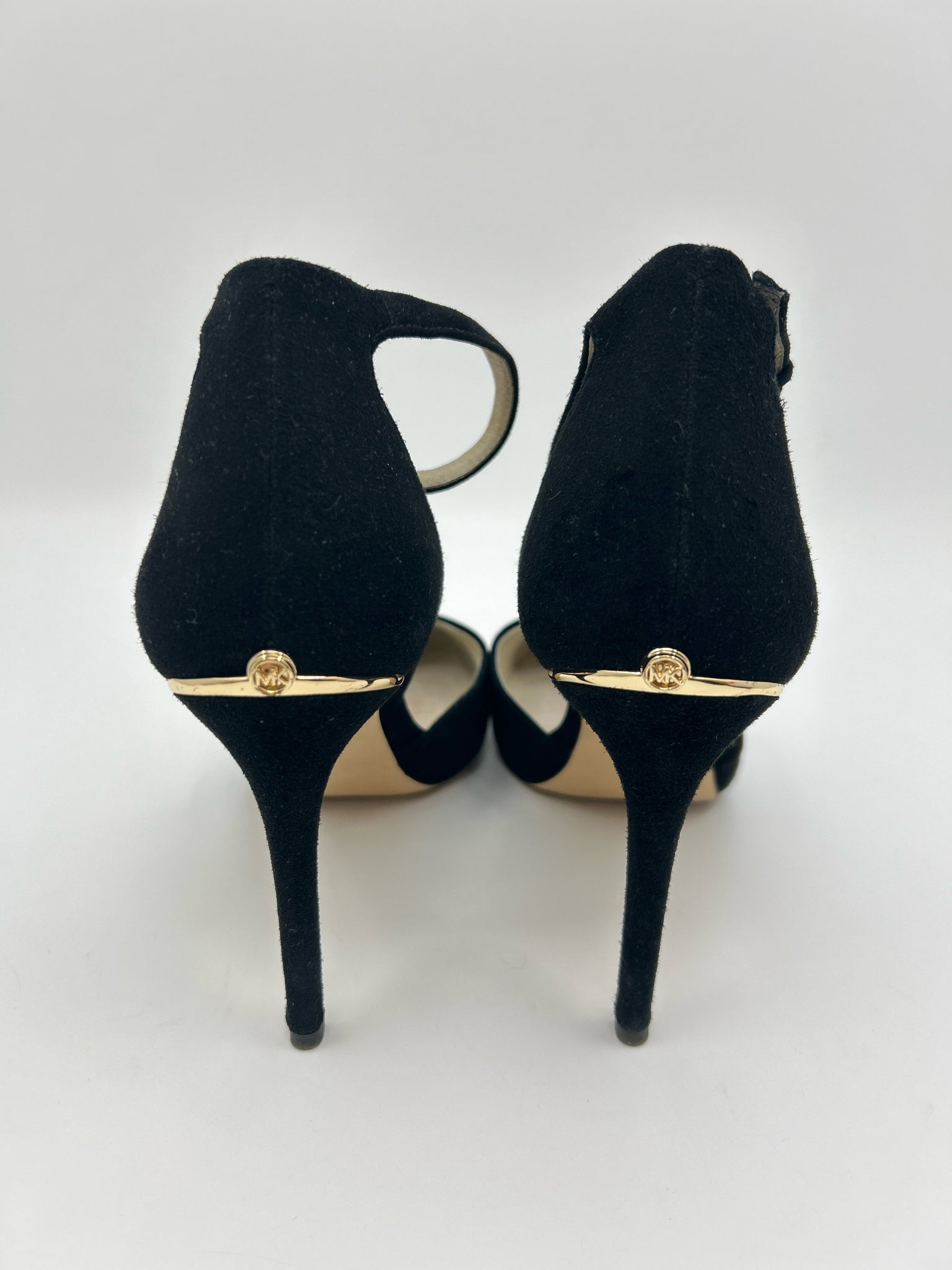 MICHAEL MICHAEL KORS Size 8.5M Black Women Pumps