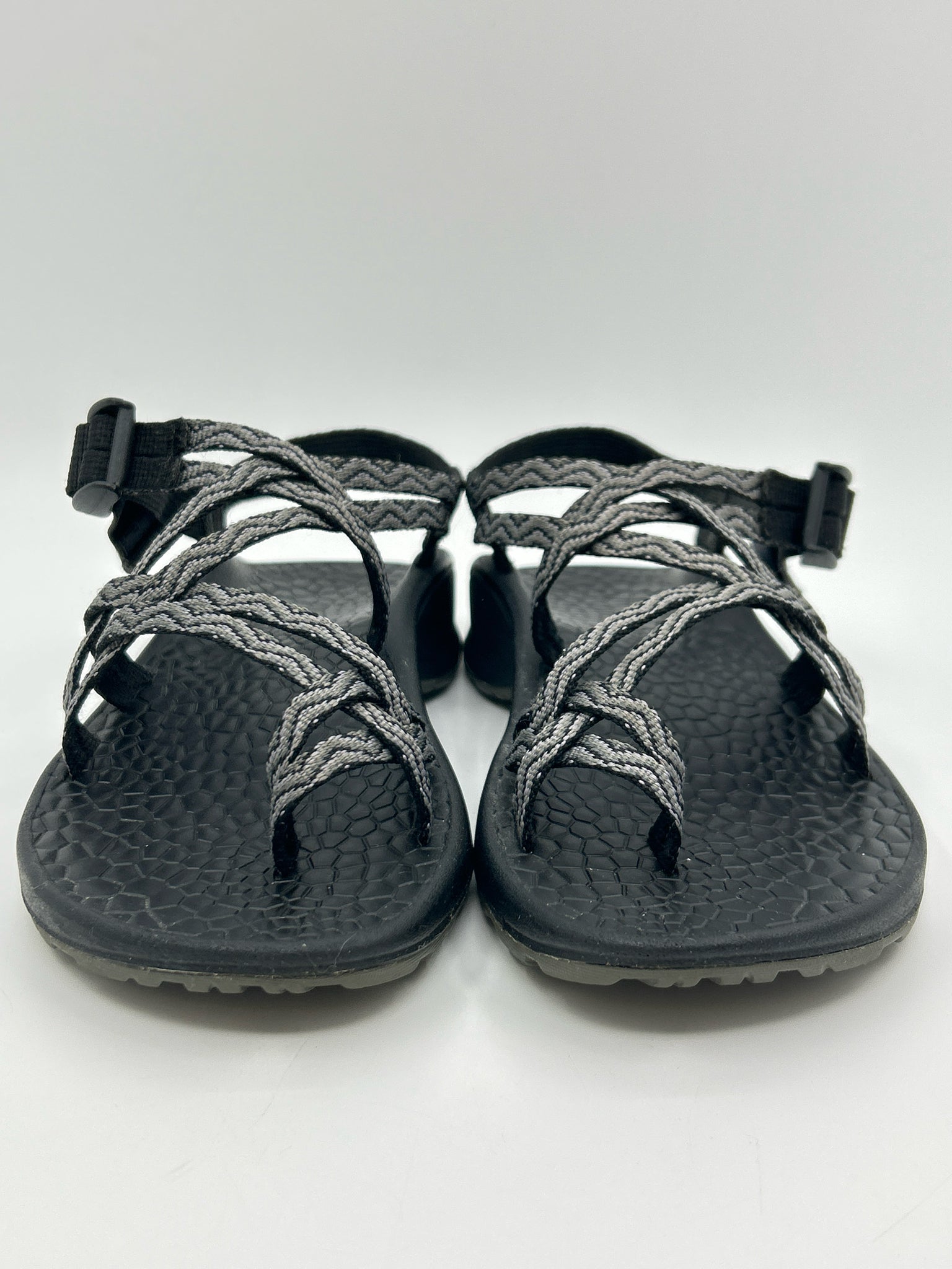 CHACO Size 7 black and grey Women Sandal