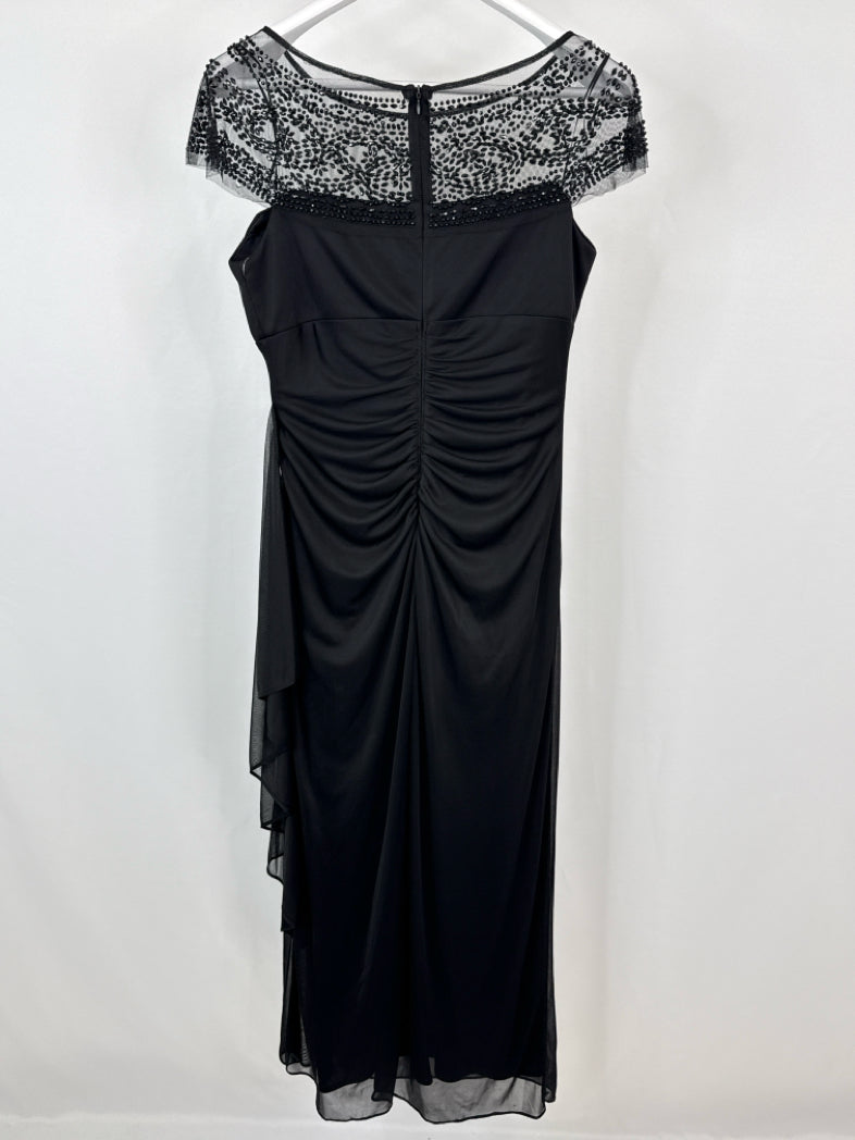 R&M RICHARDS NWT Size 8P Black Women Dress