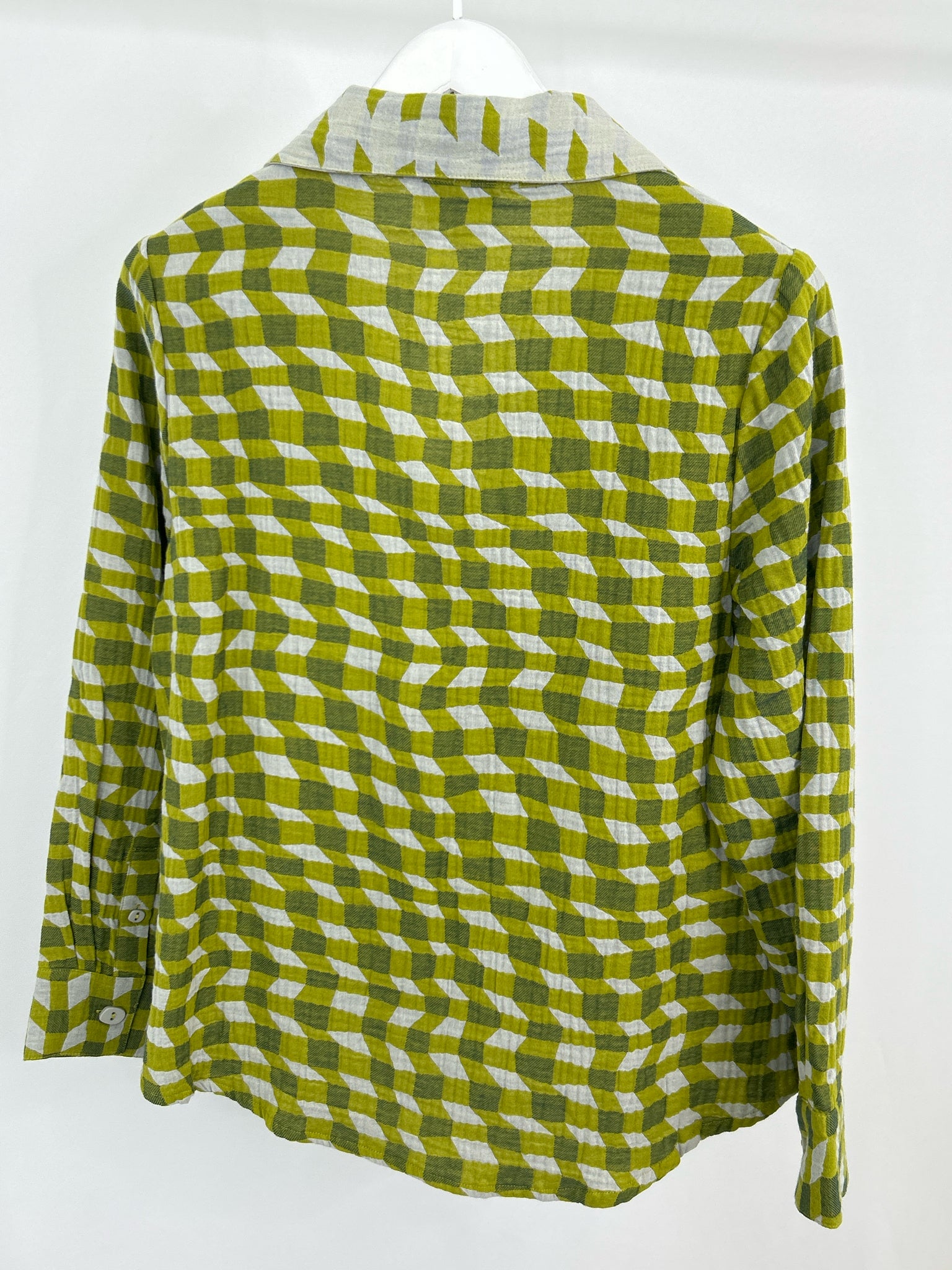 OLIVIA BY HABITAT CLOTHES Size S Green Print Women Shirt NWT