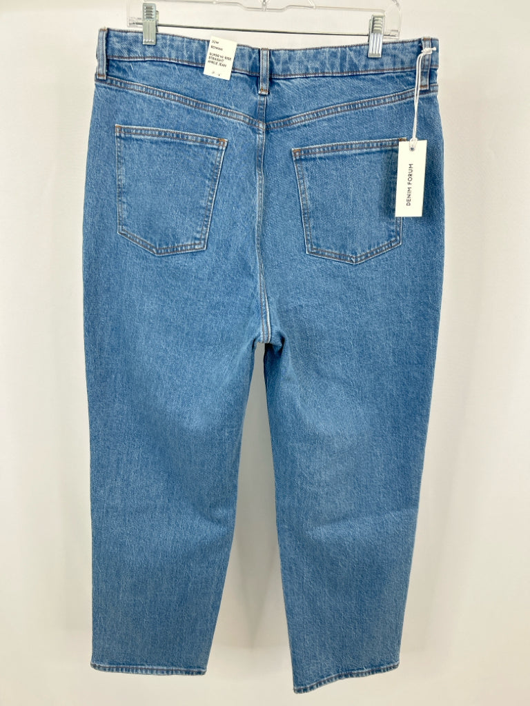 Denim Forum Size 32/14 Blue Women's Jeans NWT