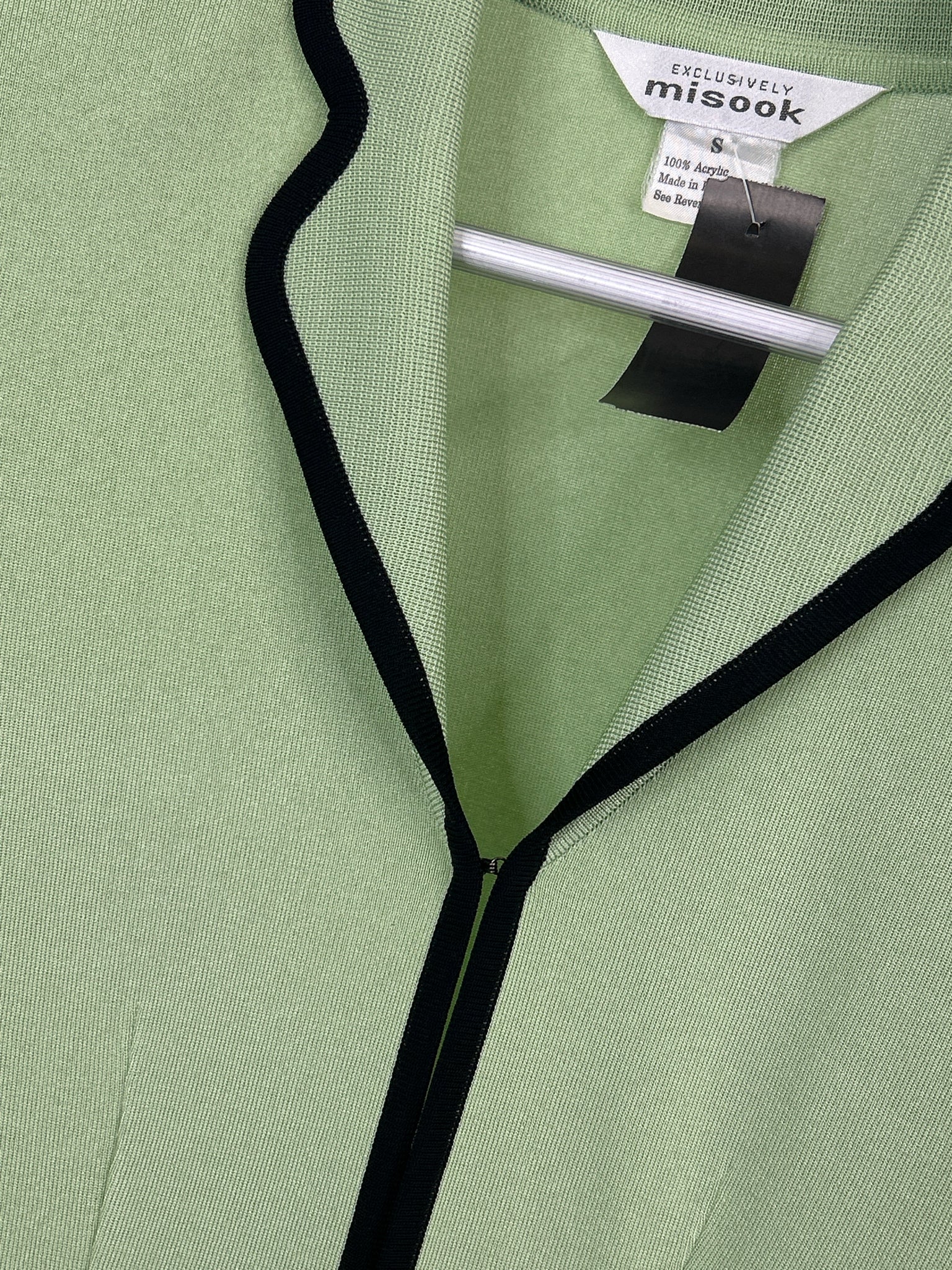 EXCLUSIVELY MISOOK Size S Green Women Cardigan