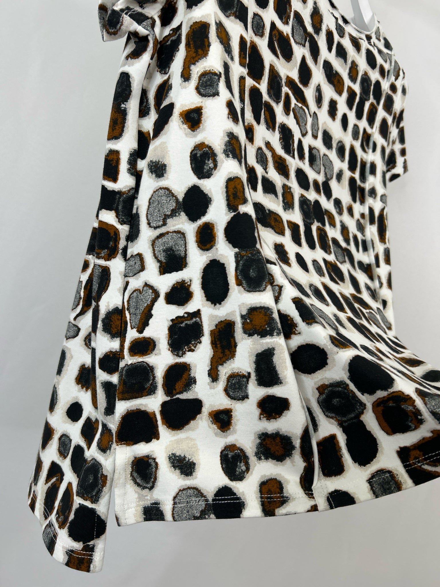 OLIVIA BY HABITAT CLOTHES Size S Brown and Black Women Top