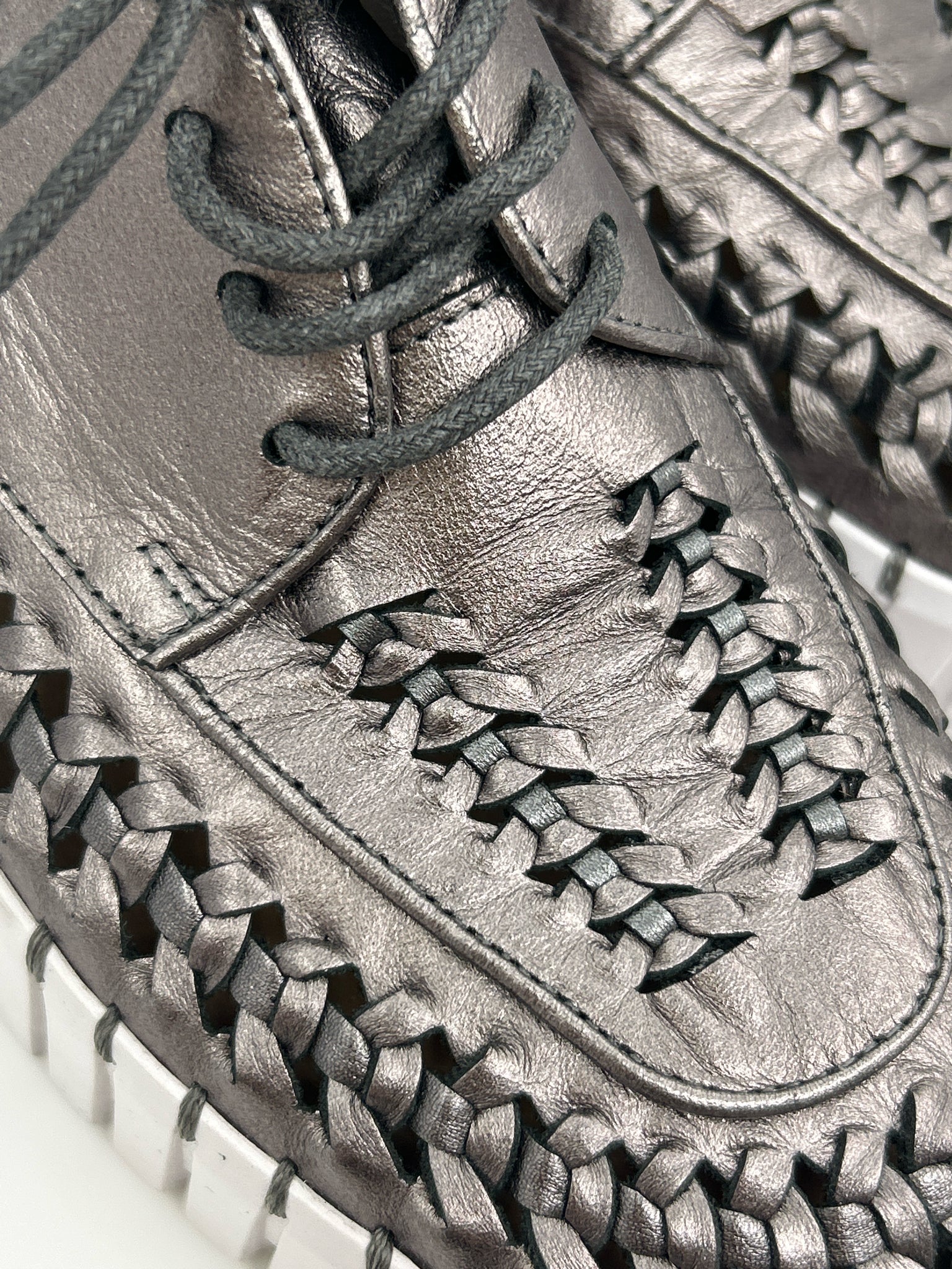 Silent D Size 7/7.5 Pewter Women Sneakers