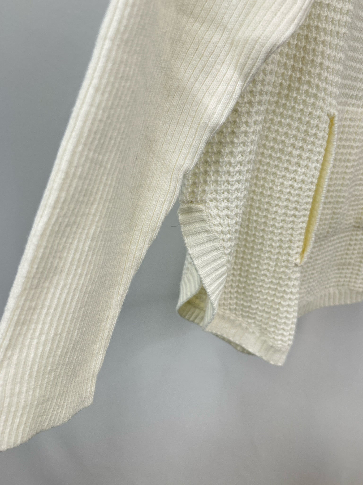 VINCE CAMUTO Size L Cream Women Sweater