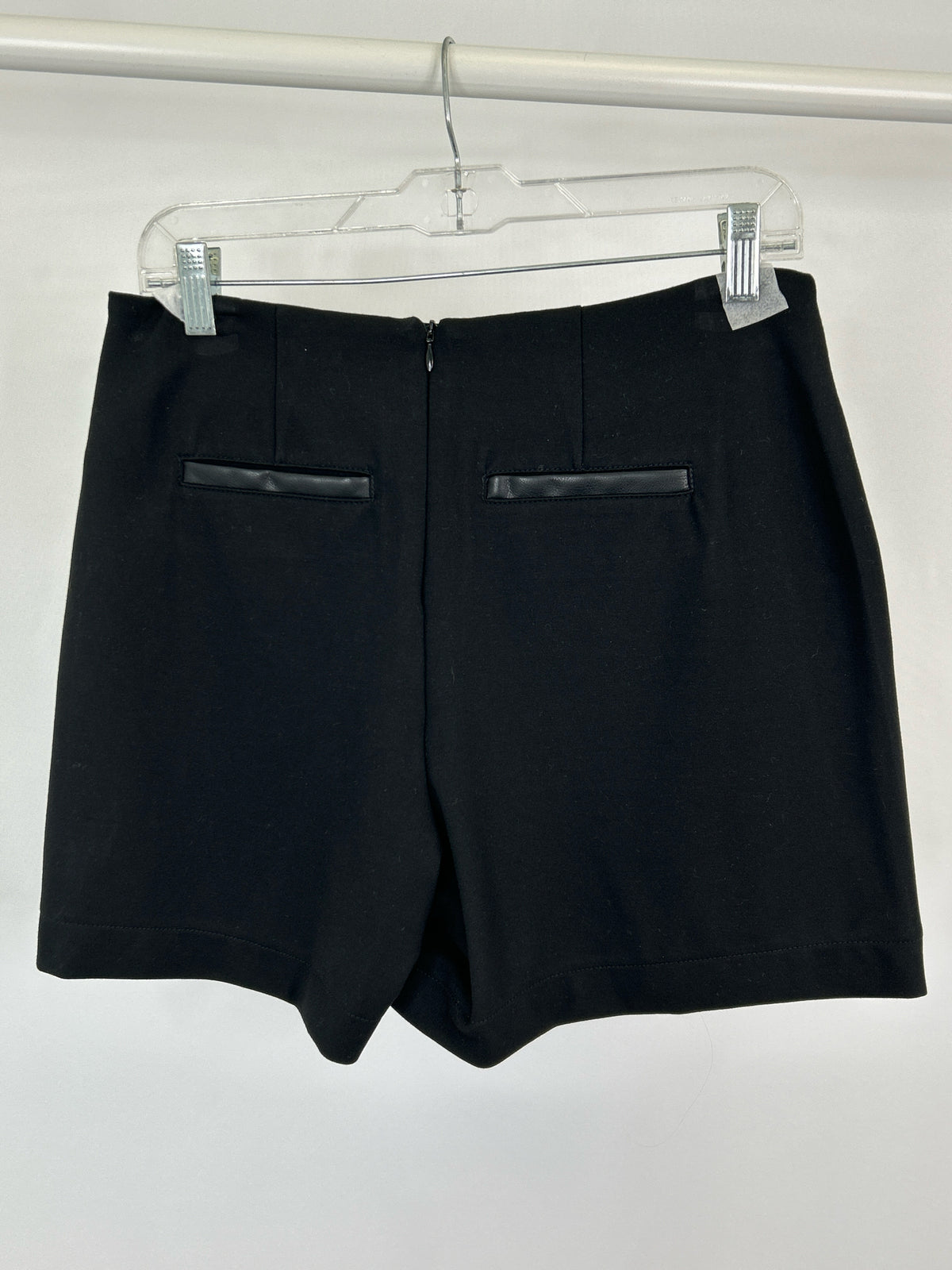 CABI Size 4 Black Women Skort