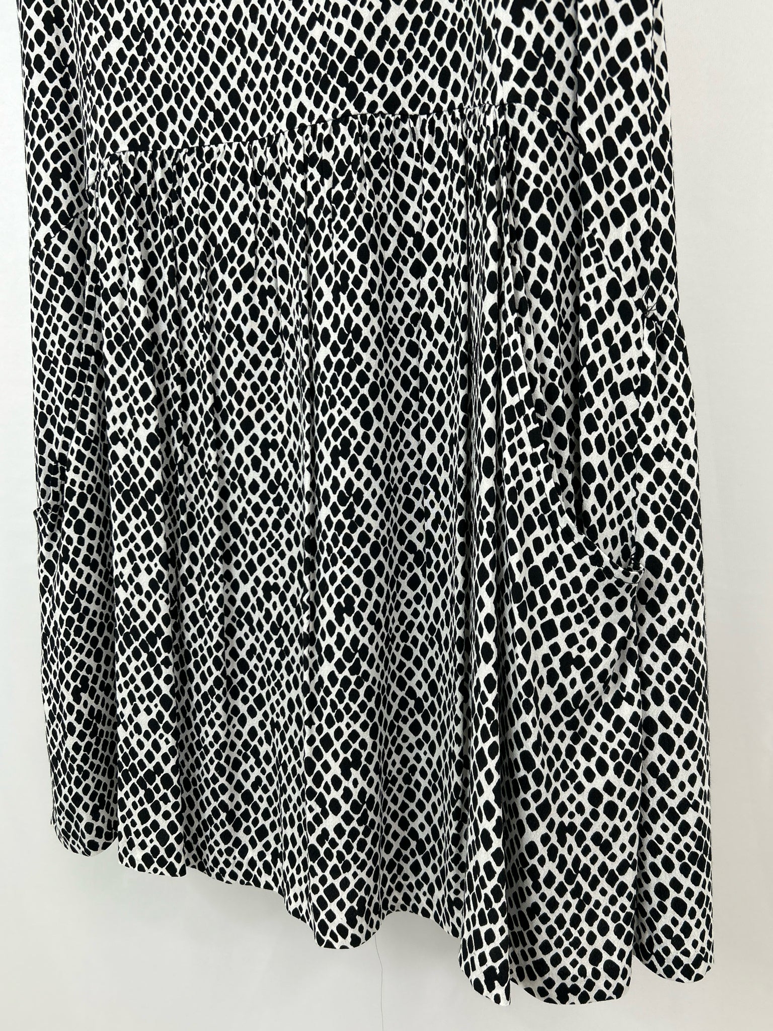 Garnet Hill Size 14 Black Print Women Dress