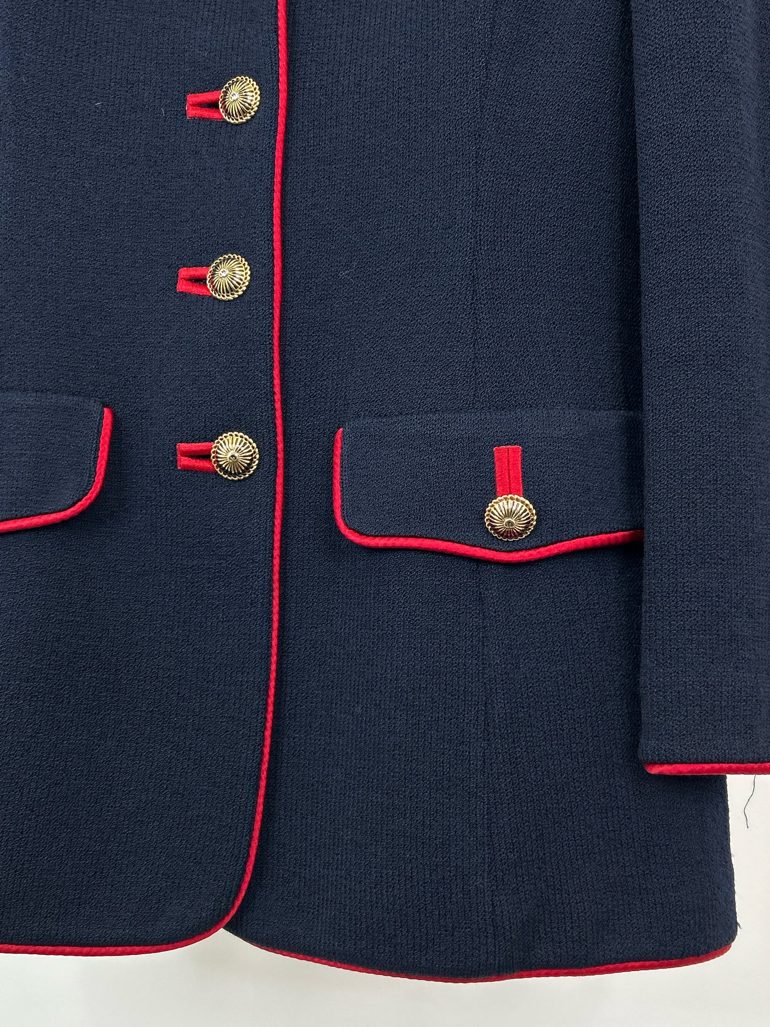 ST JOHN COLLECTION Size 6 NAVY AND RED Women Blazer
