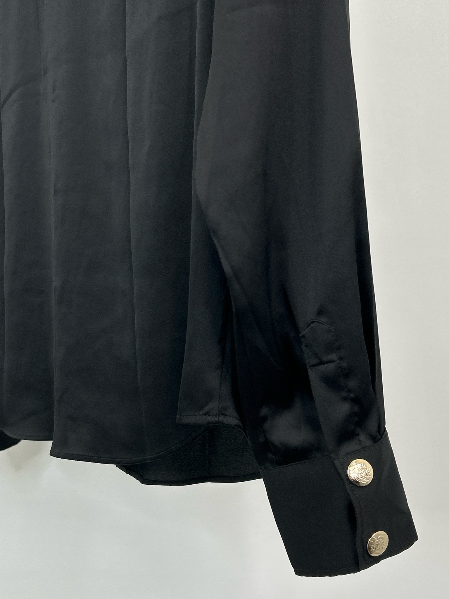 White House Black Market Size M Black Women Blouse