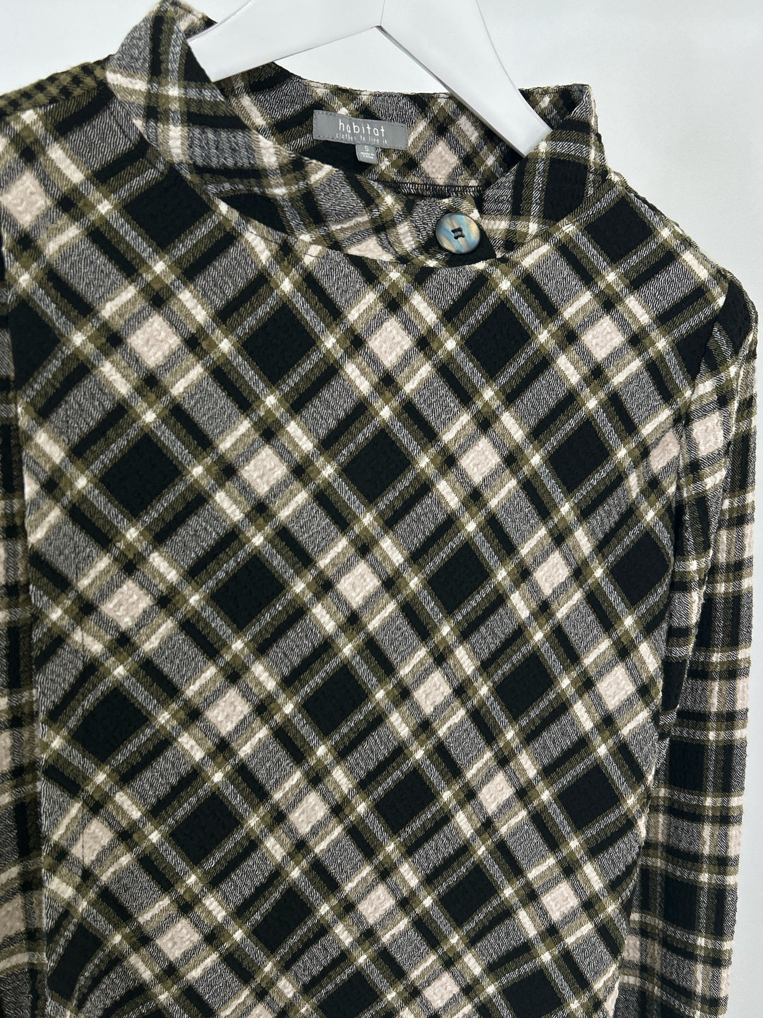 HABITAT Size S Black Plaid Women Top NWT