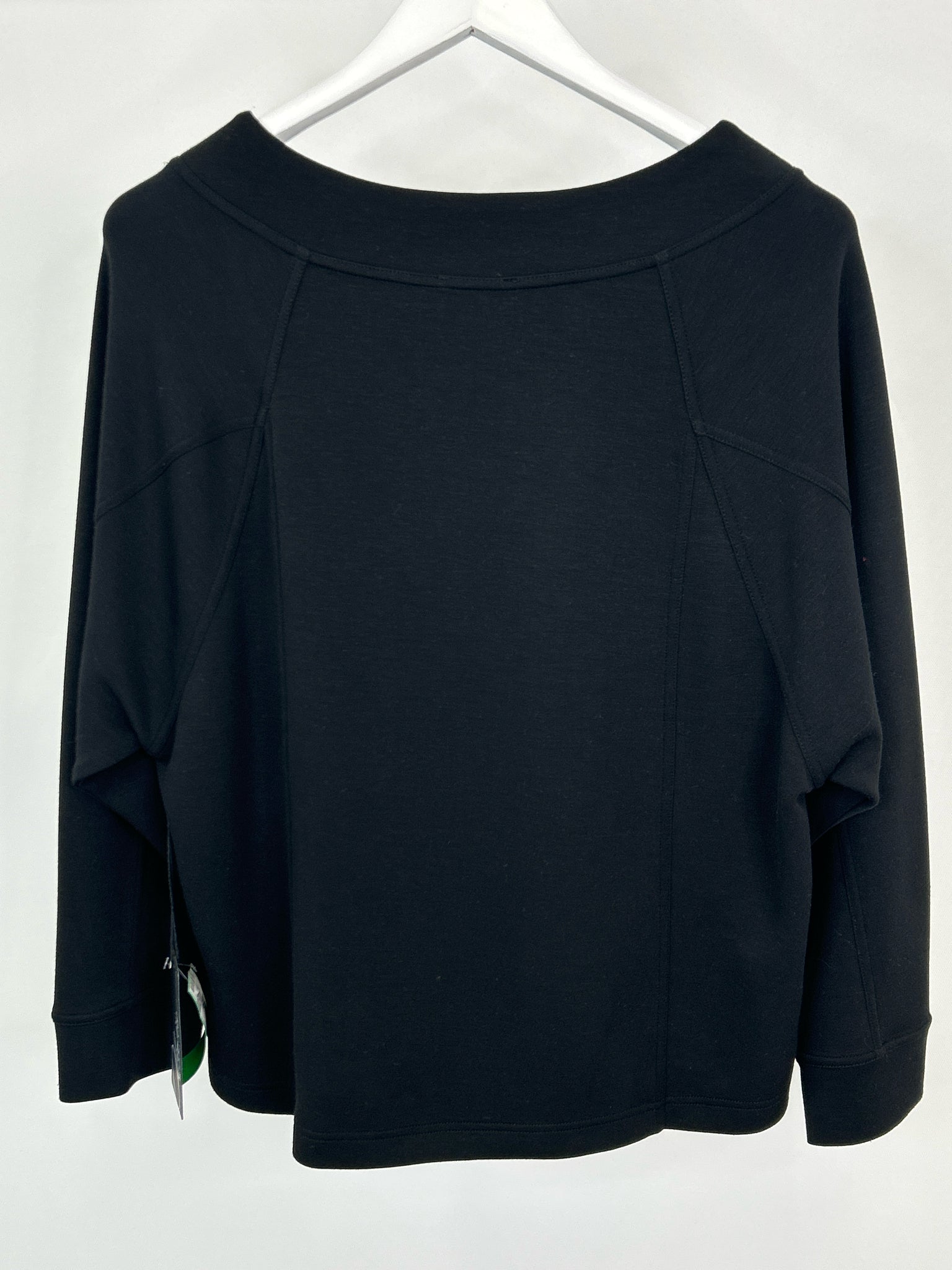OLIVIA BY HABITAT CLOTHES Size S Black Women Pullover