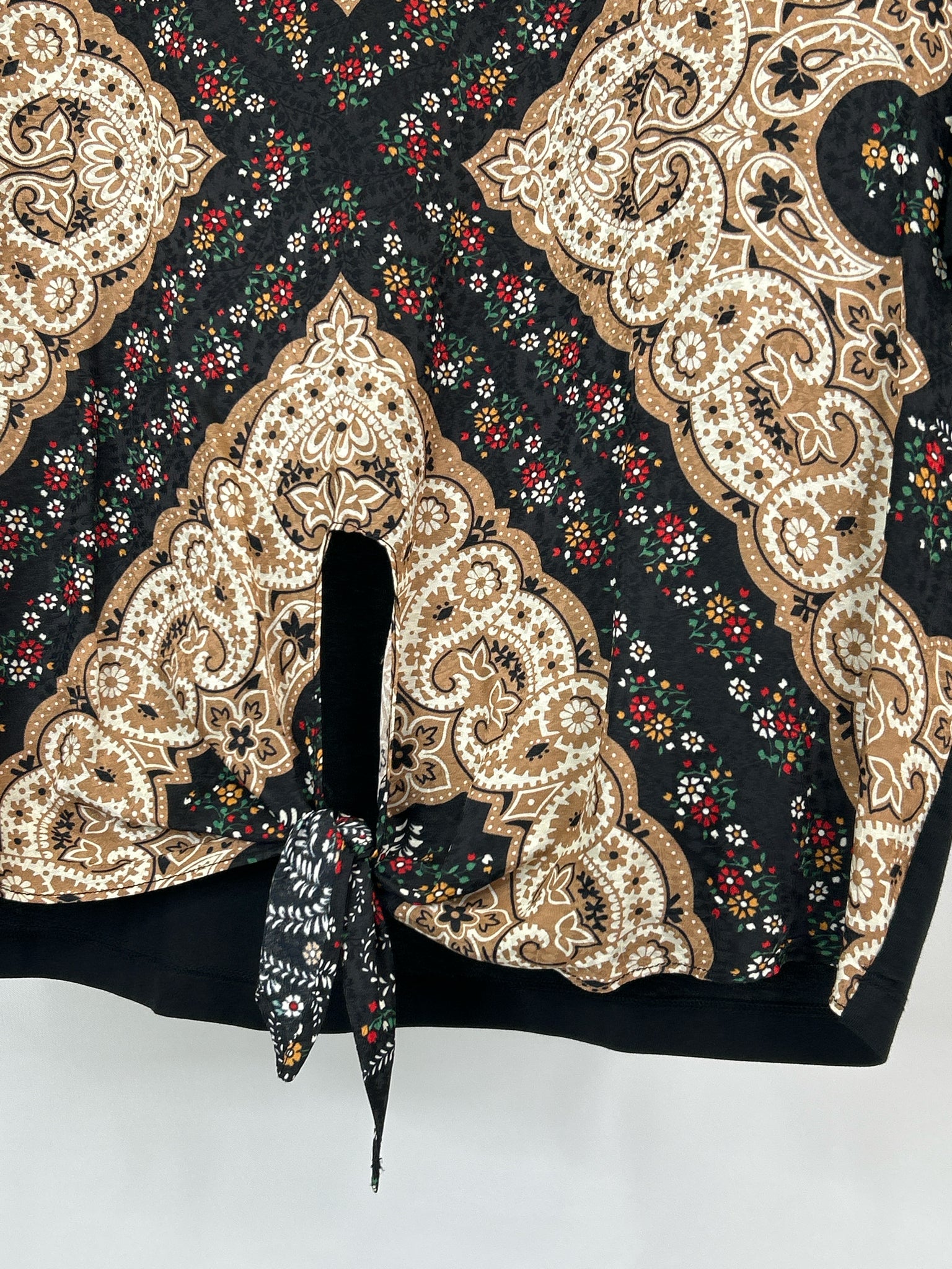 SANDRO PARIS Size M Black Print Women's Top