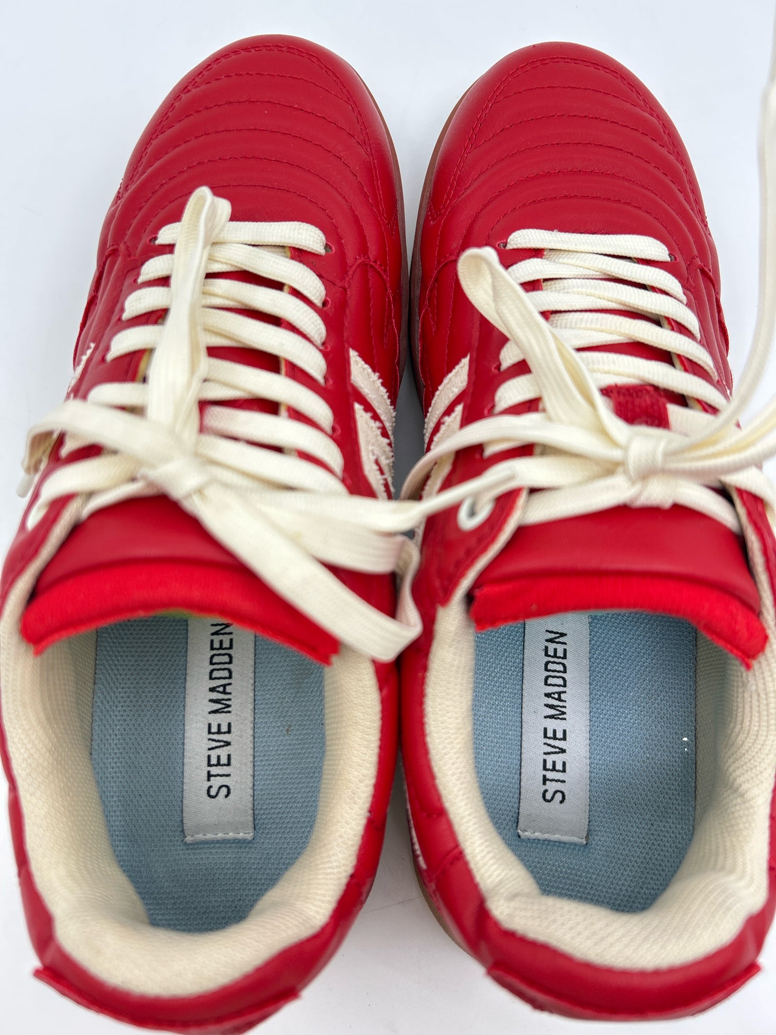 STEVE MADDEN Size 7.5M Red Women Sneakers