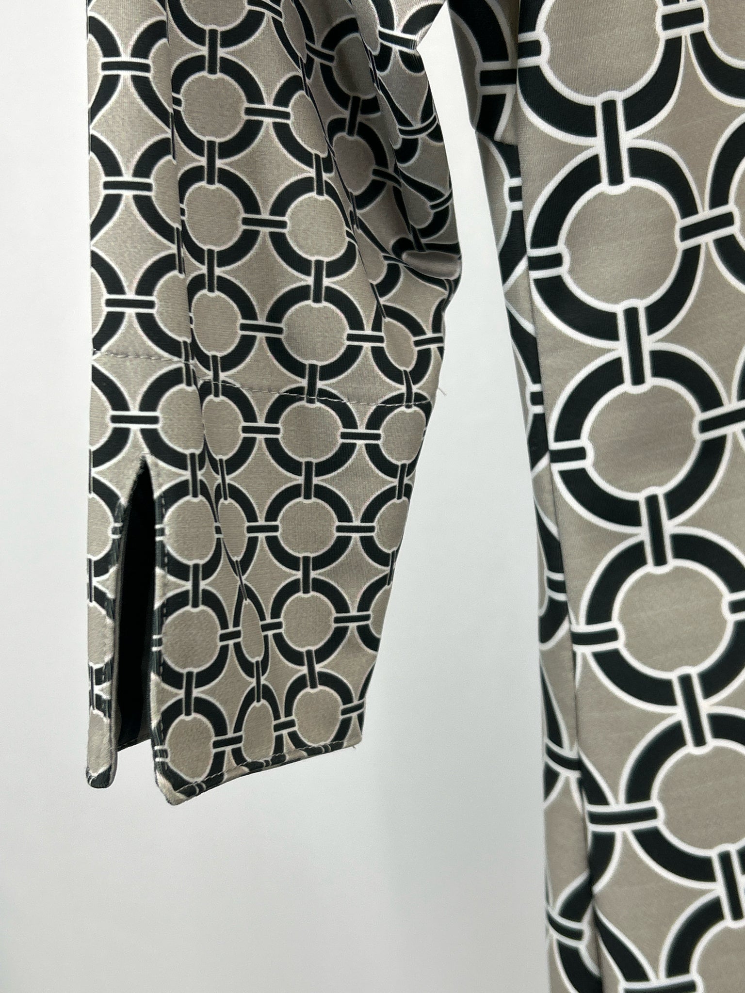 GRETCHEN SCOTT Size XS Grey & Black Women Dress