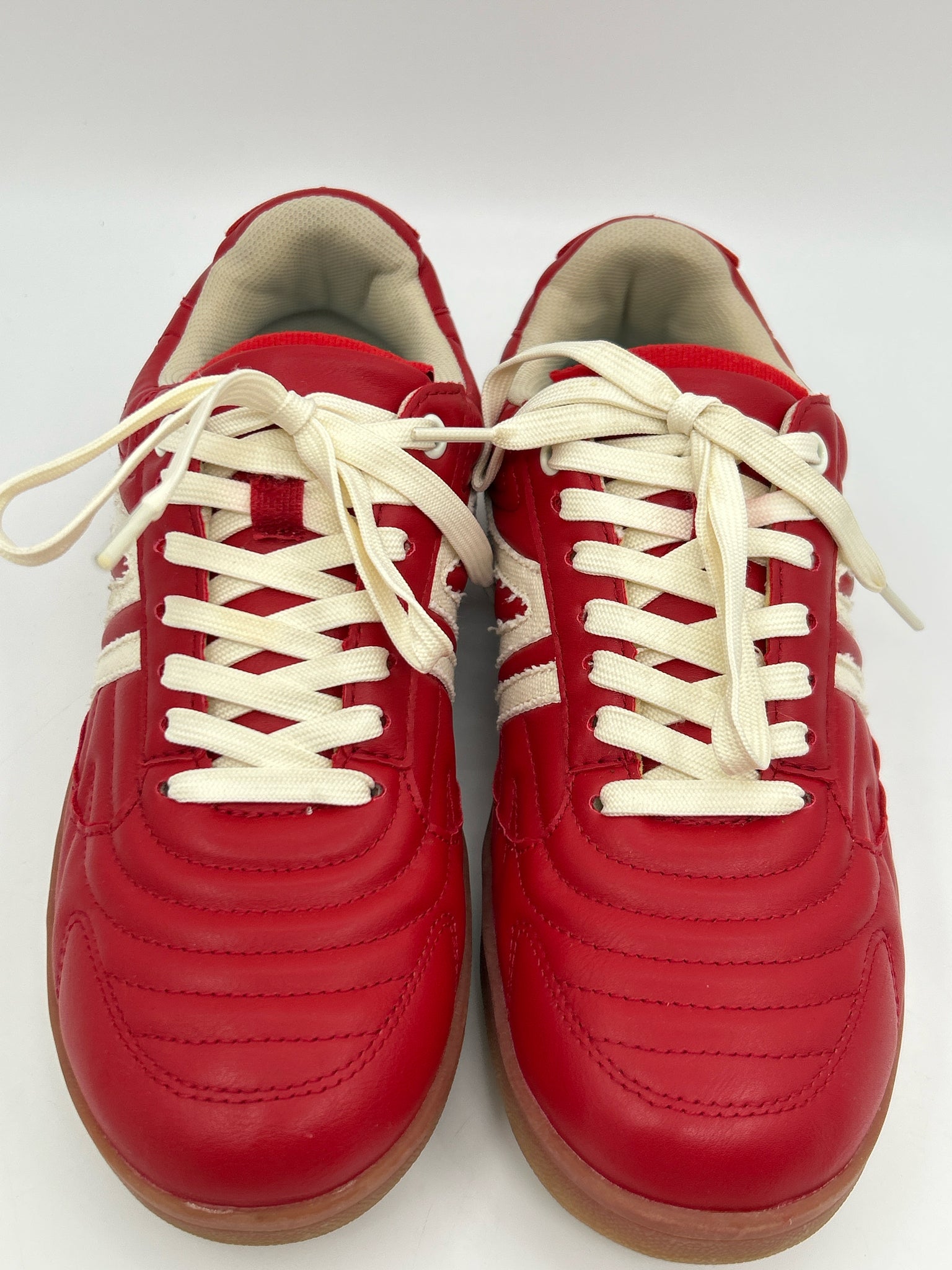 STEVE MADDEN Size 7.5M Red Women Sneakers