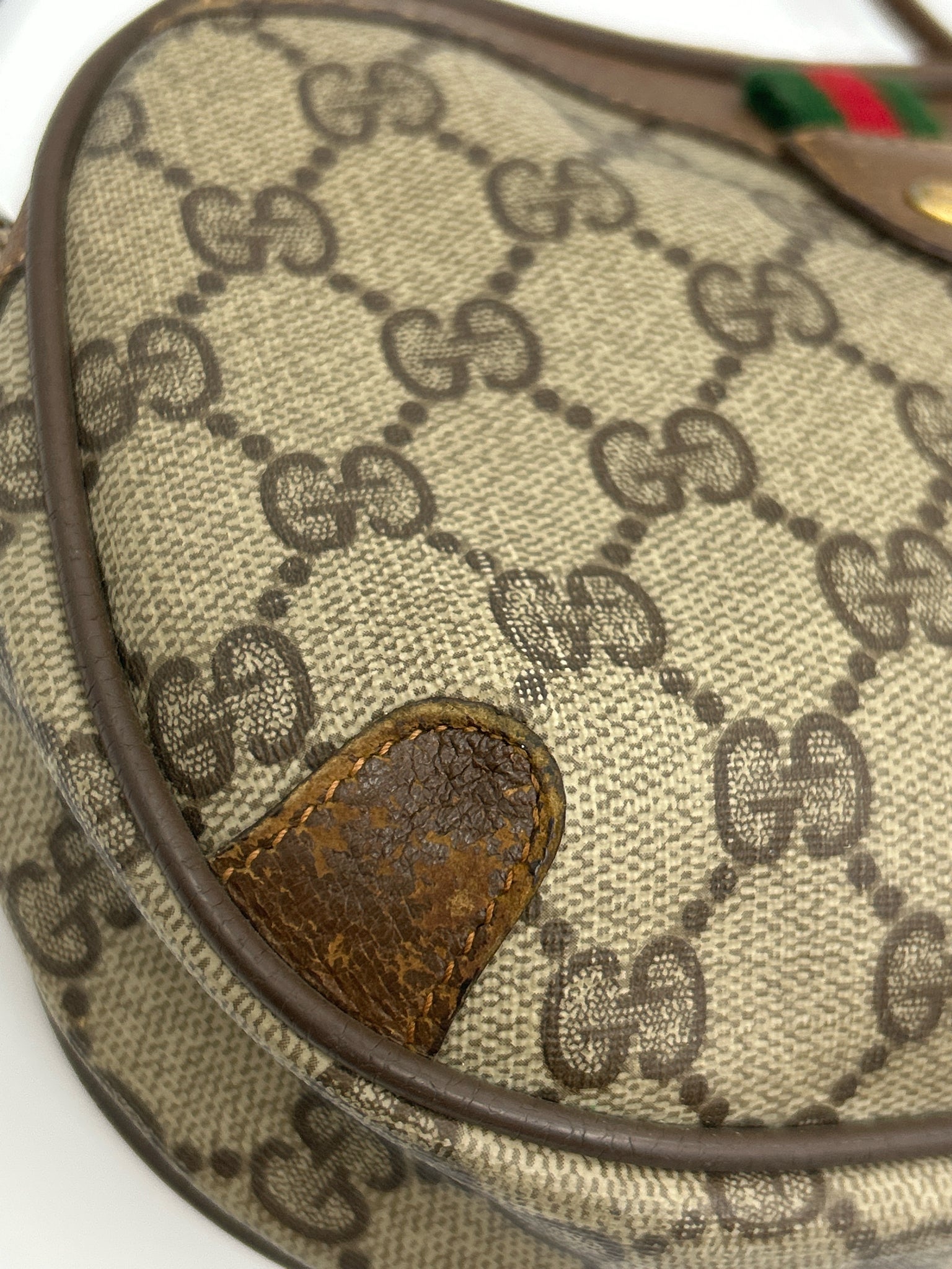 GUCCI Brown Monogram Women Purse
