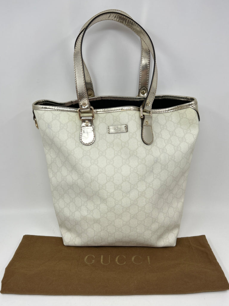 GUCCI Ivory GG Supreme Joy Tote