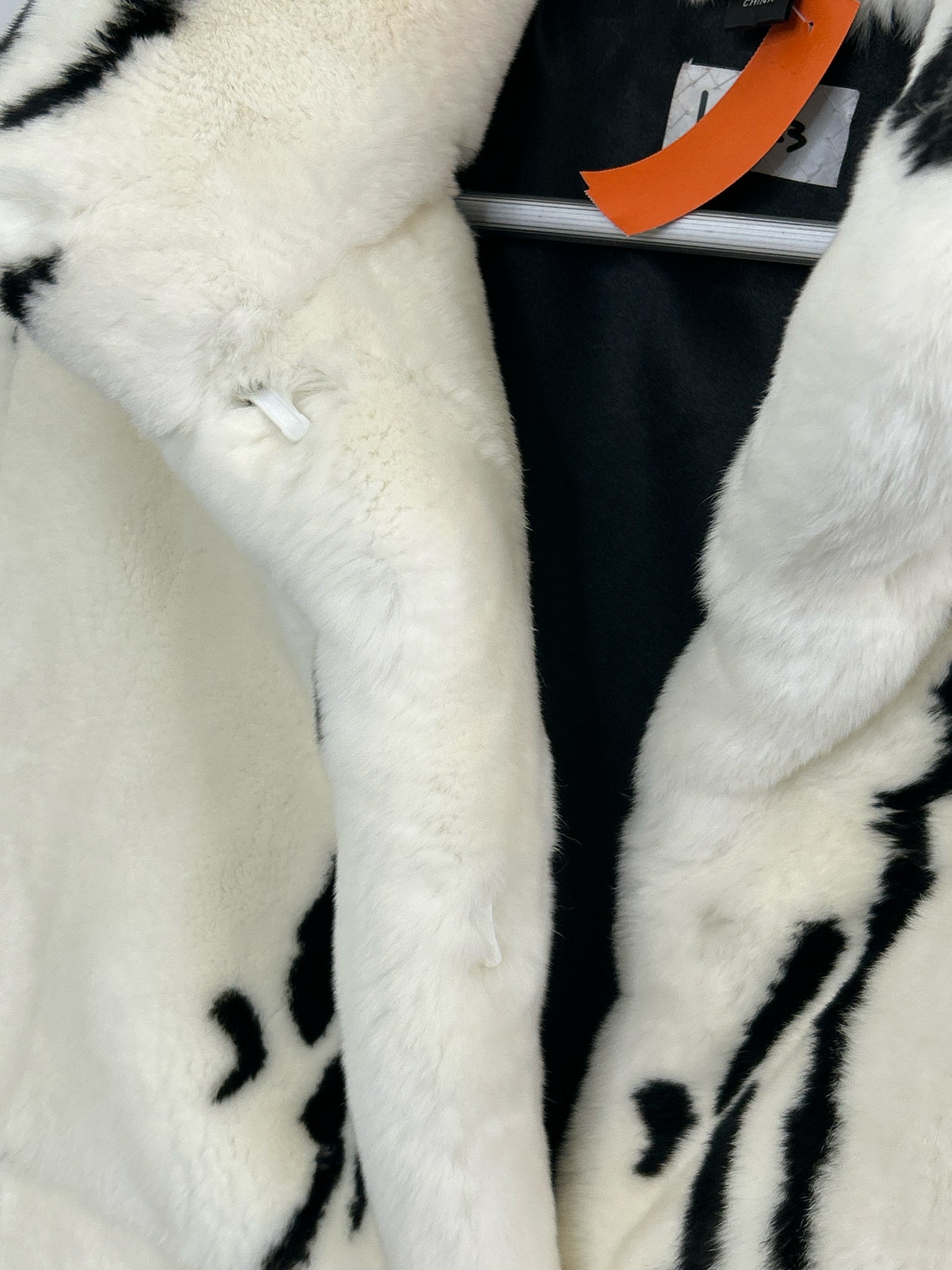 MR3 Size M White and black Women Coat