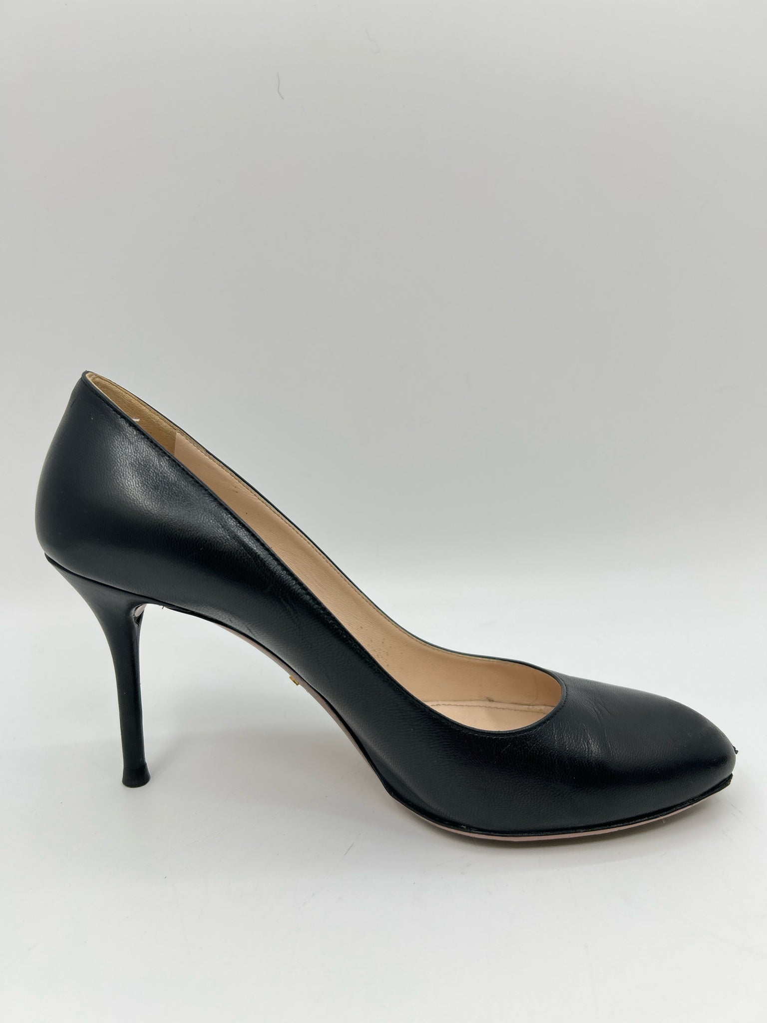 PRADA Size 39/8 Black Women Pumps