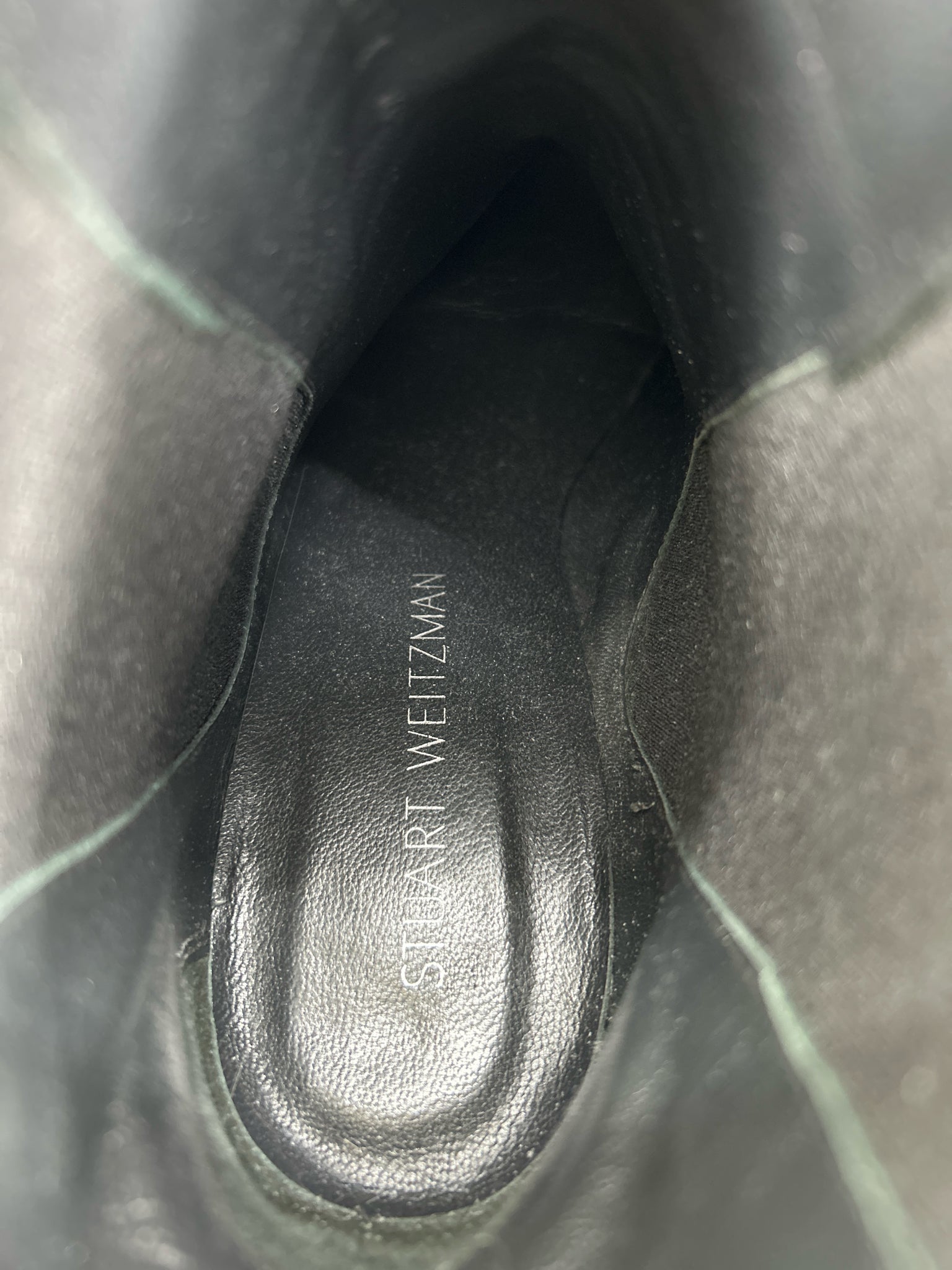 STUART WEITZMAN Size 10.5M Black Women Booties