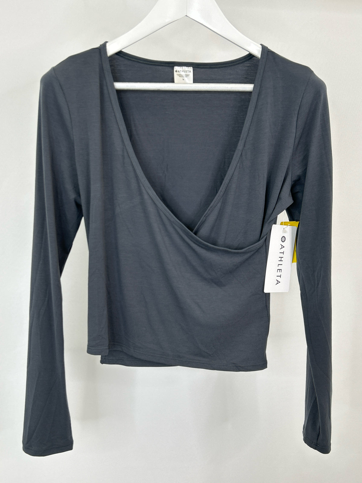 ATHLETA Size M Grey Women Workout Top