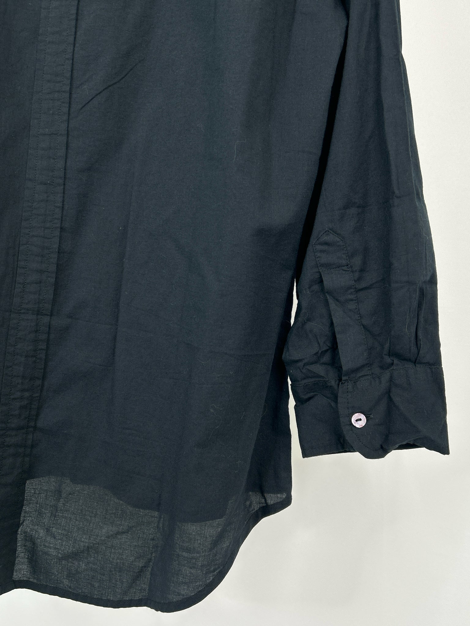 NATURAL LIFE Size M Black Women Shirt