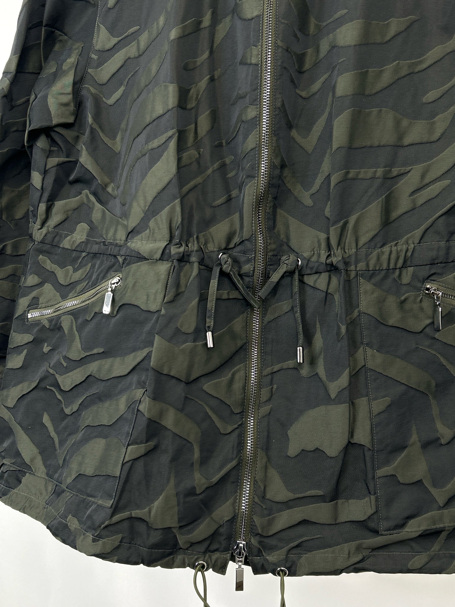 CHICO'S Size 14 Green and Black Camo Jacket