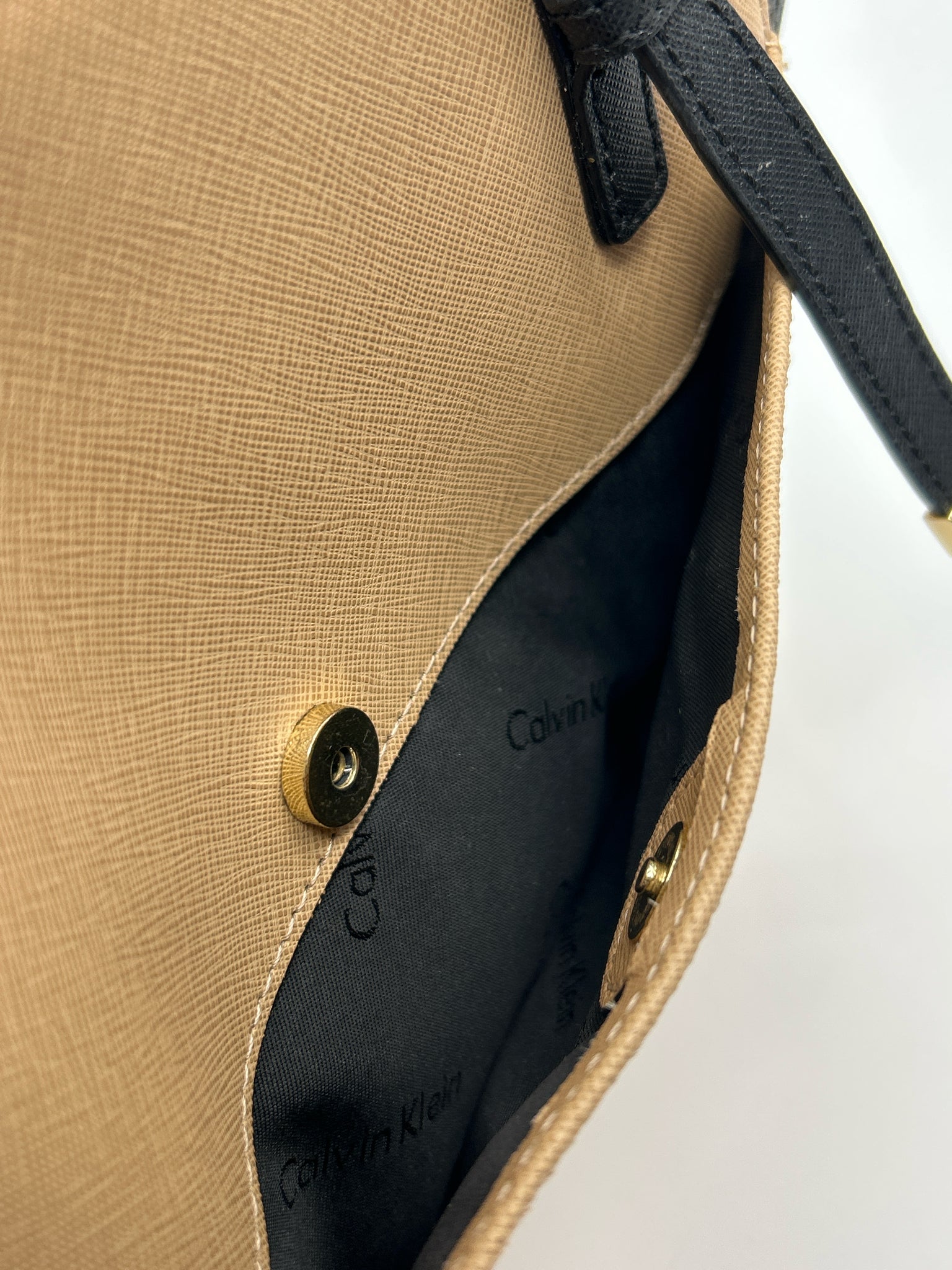 CALVIN KLEIN Beige & Black Women Tote