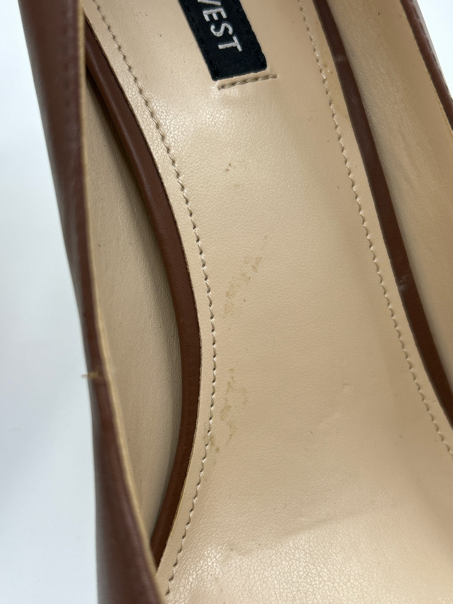 NINE WEST Size 11M Brown Women Pumps