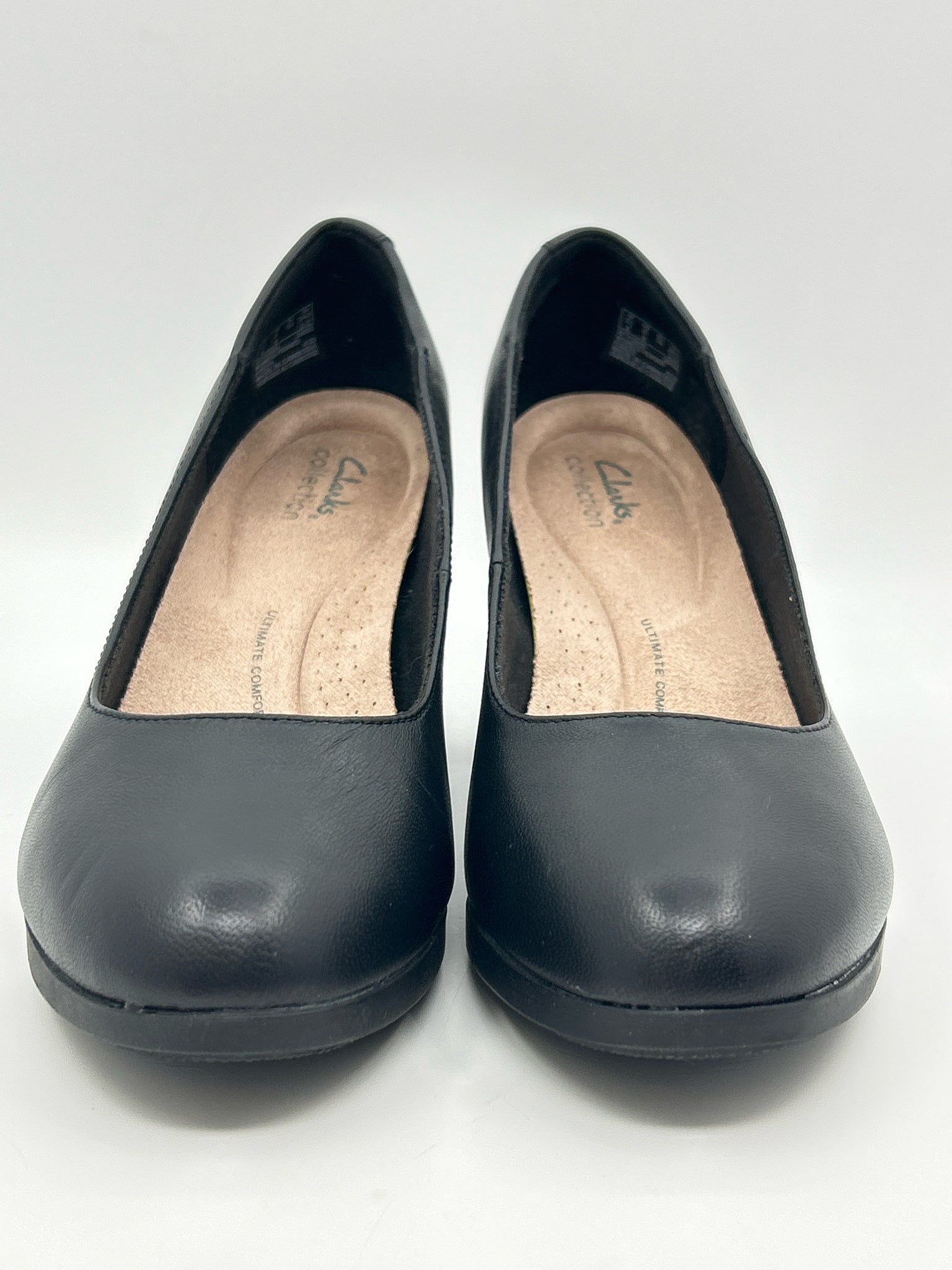CLARKS COLLECTION Size 8W Black Women Pumps