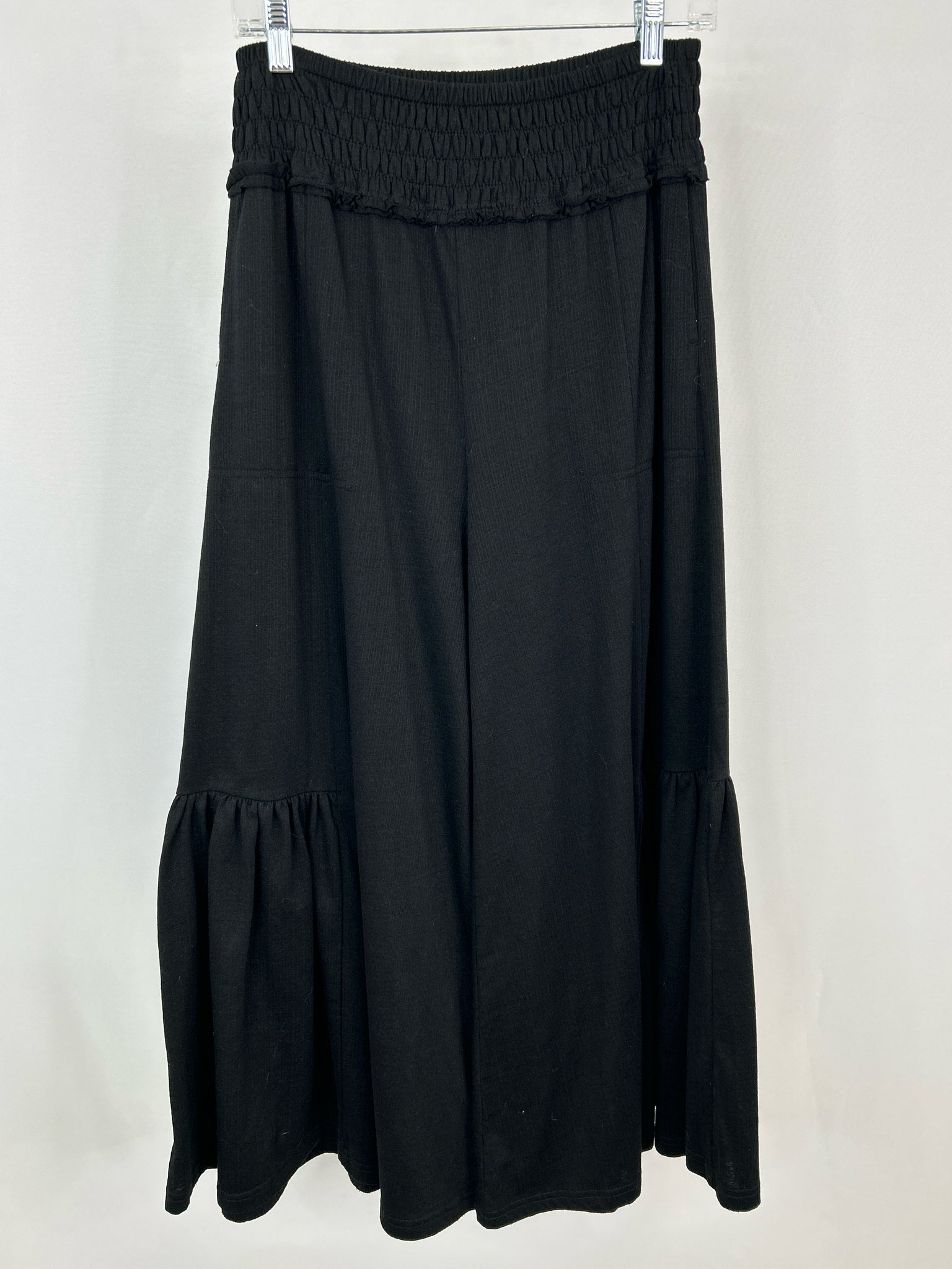 EASEL Size M Black Women Pants
