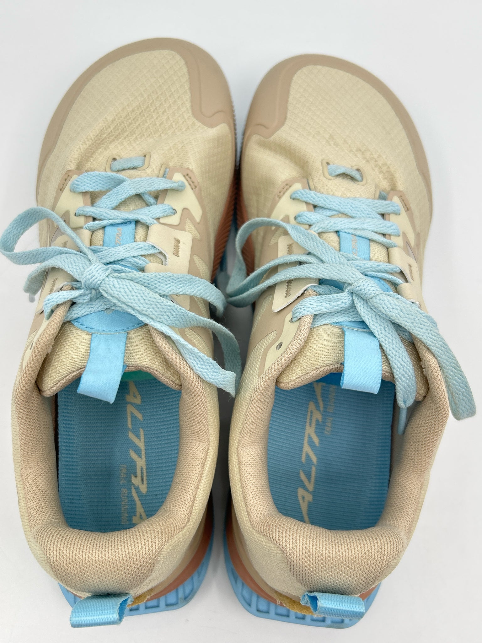 ALTRA Size 9.5W Cream and Blue Women Sneakers