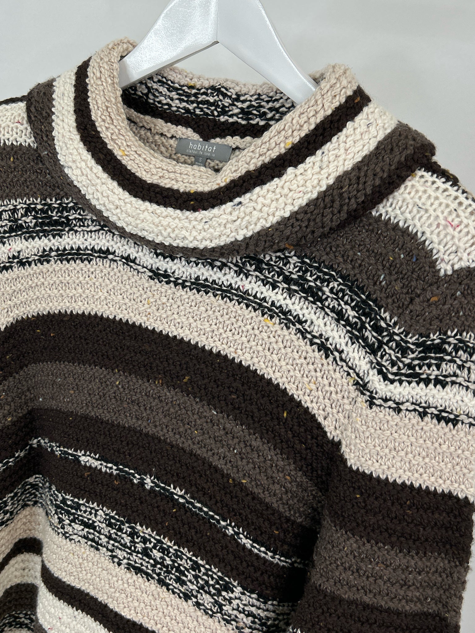 HABITAT Size S Brown and White Women Sweater