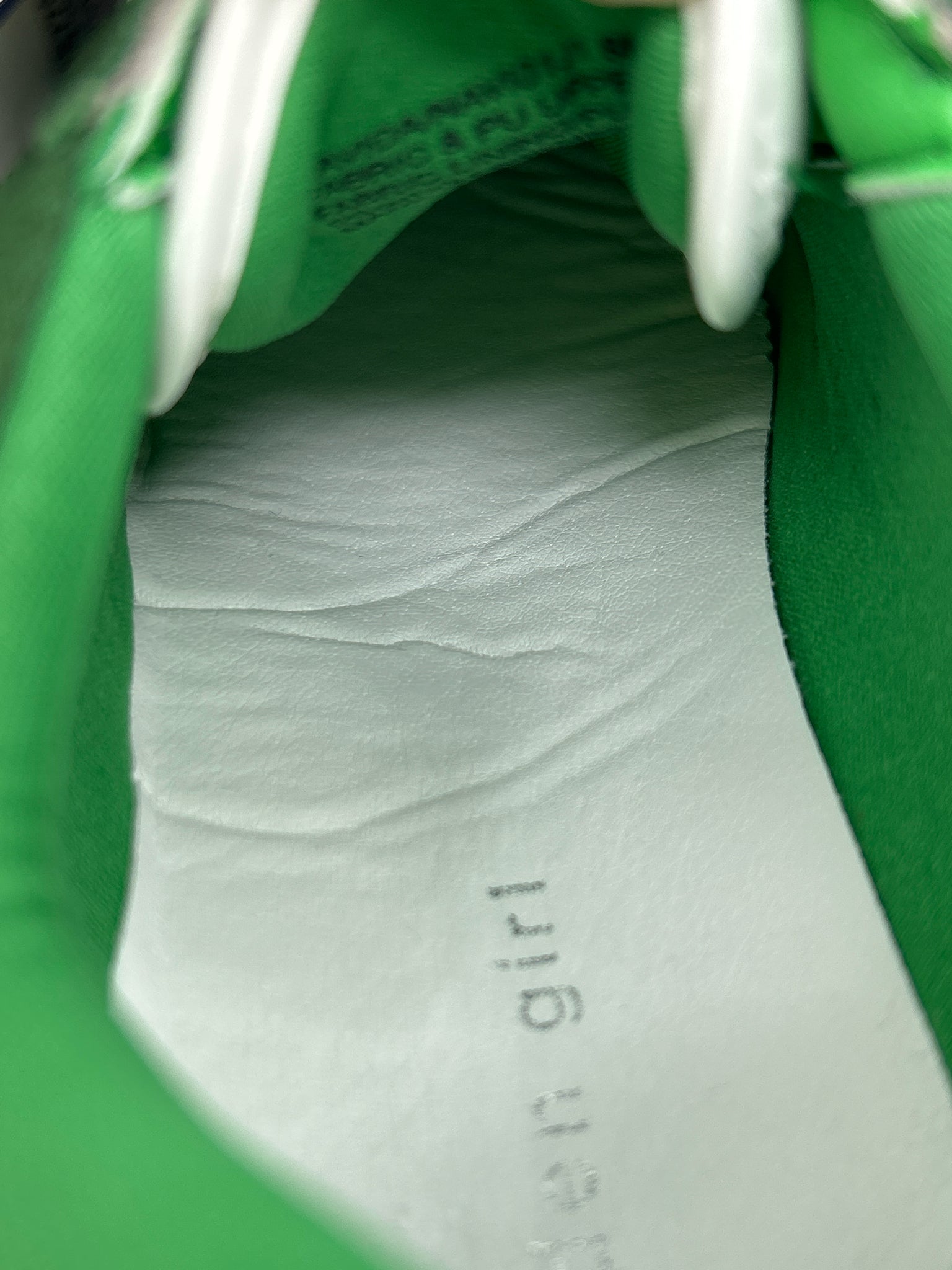 MADDEN GIRL Size 8M Green & White Women Sneakers