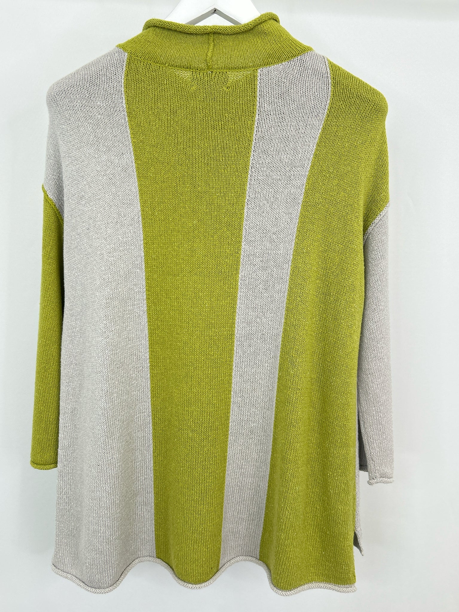 OLIVIA BY HABITAT CLOTHES Size S Green and Gray Women Sweater