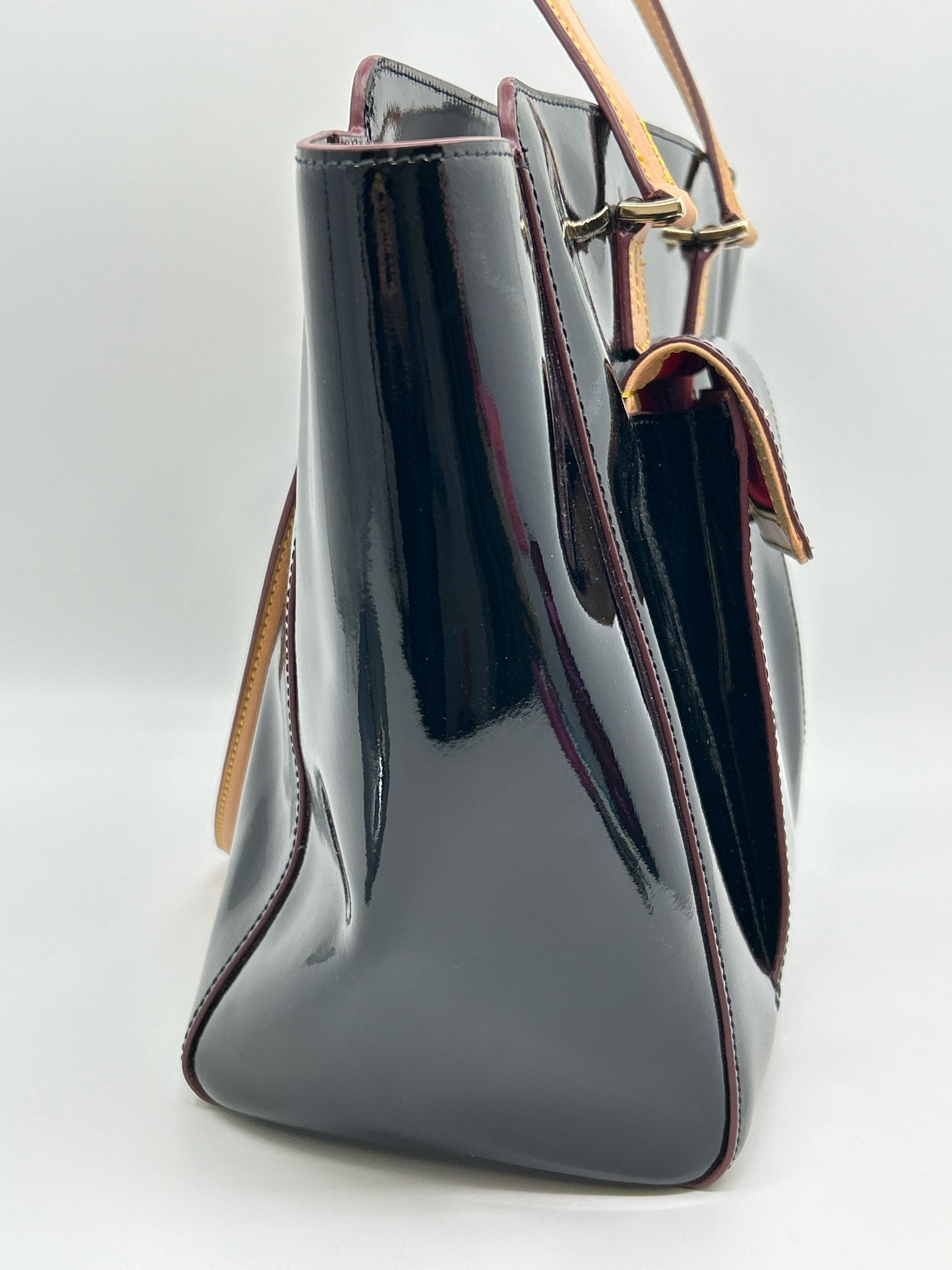 DOONEY & BOURKE Black and Tan Women Purse Tote