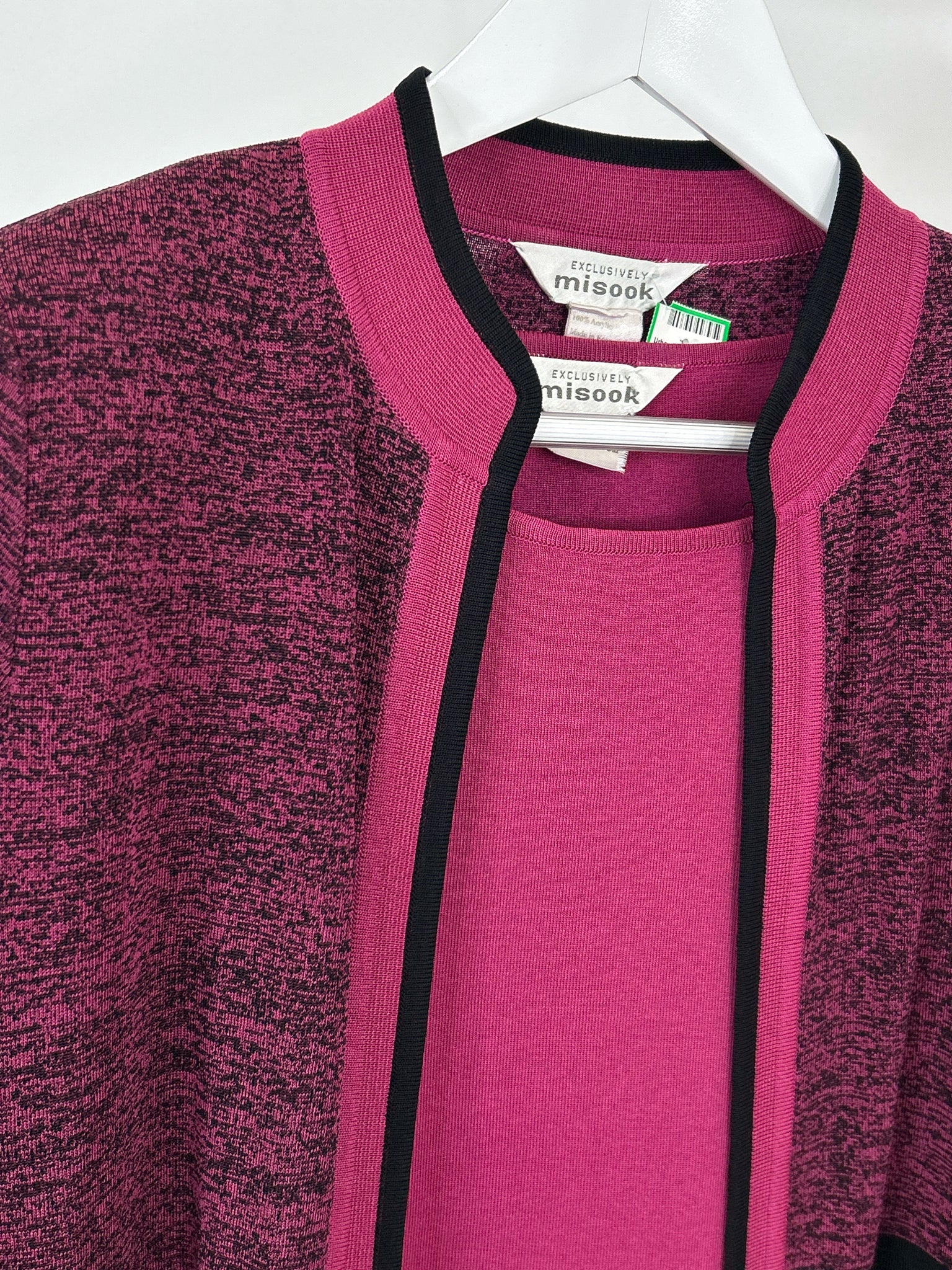 EXCLUSIVELY MISOOK Size S FUSCHIA AND BLACK Women's 2-piece Set