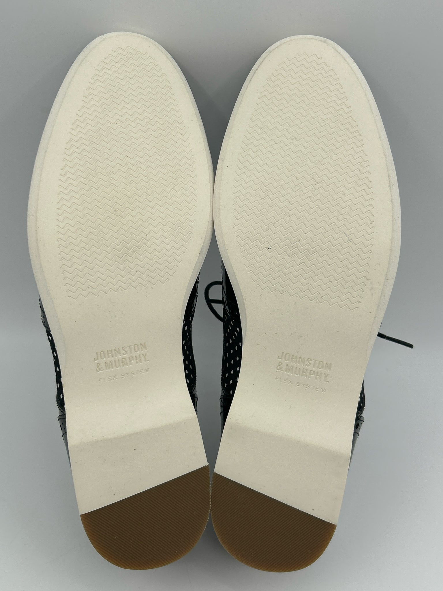 JOHNSTON & MURPHY Size 9M Black Women Loafer