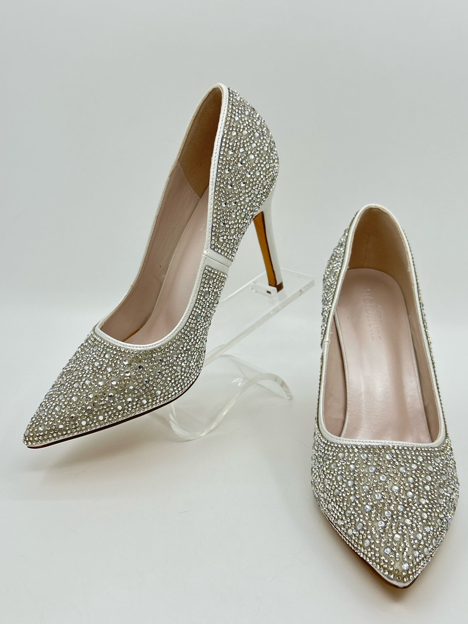 Galina Signature Size 8 Crystal Women Pumps