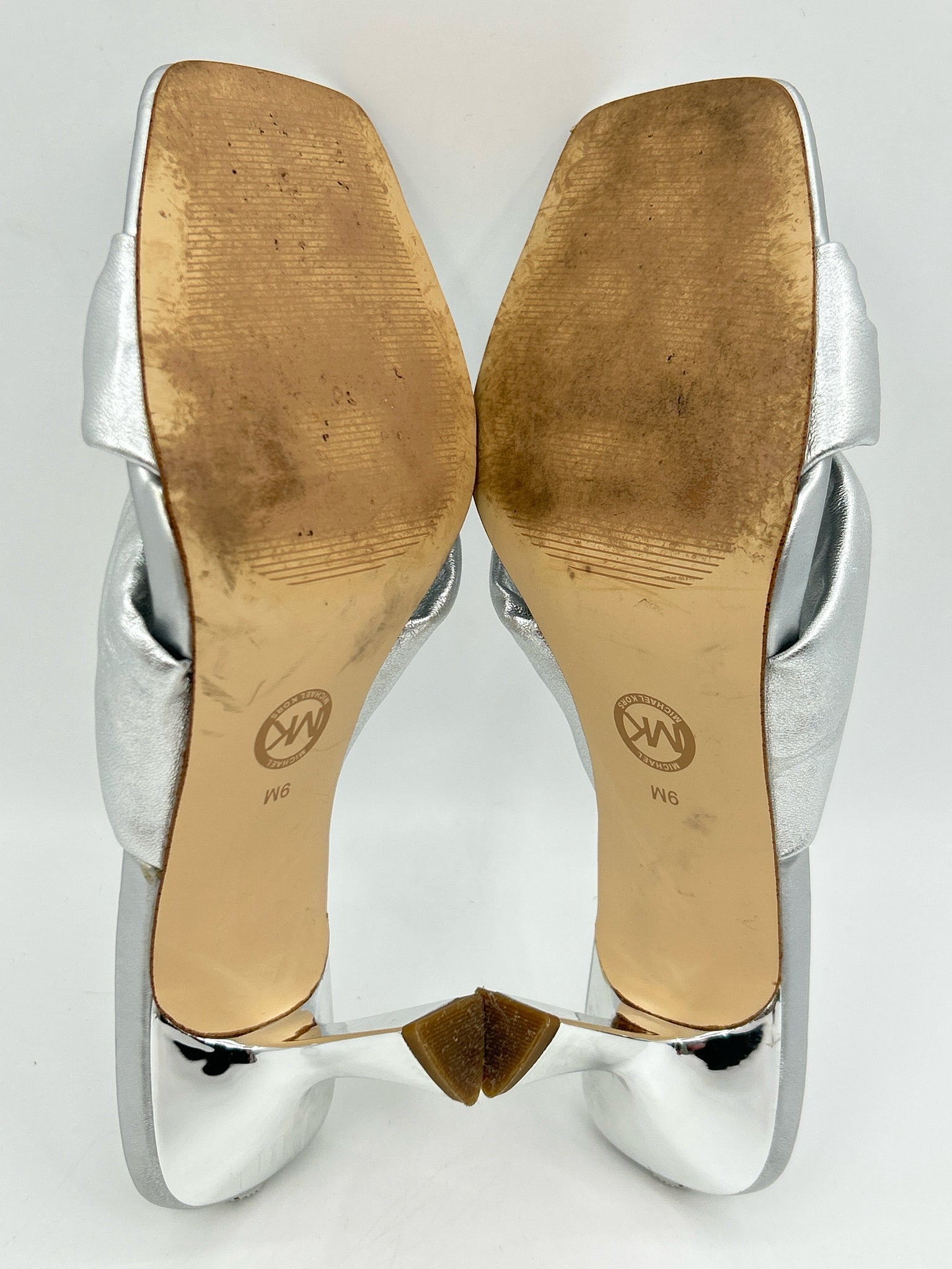 MICHAEL MICHAEL KORS Size 9M Silver Metallic Women Sandal