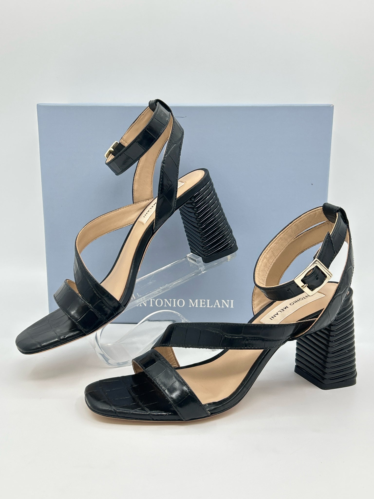 ANTONIO MELANI Size 7M Black Women Sandal