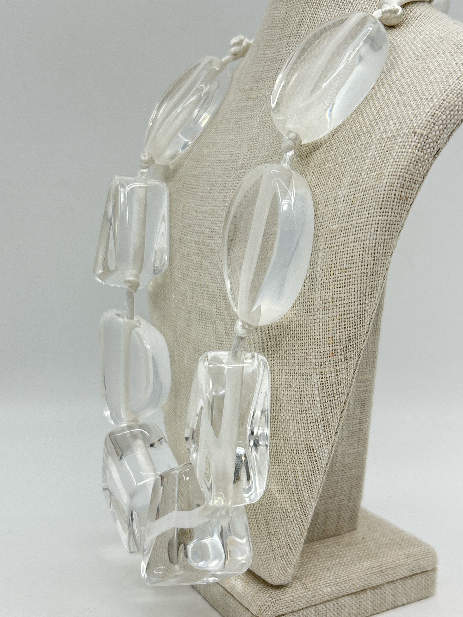 MANOUK Clear & White Necklace