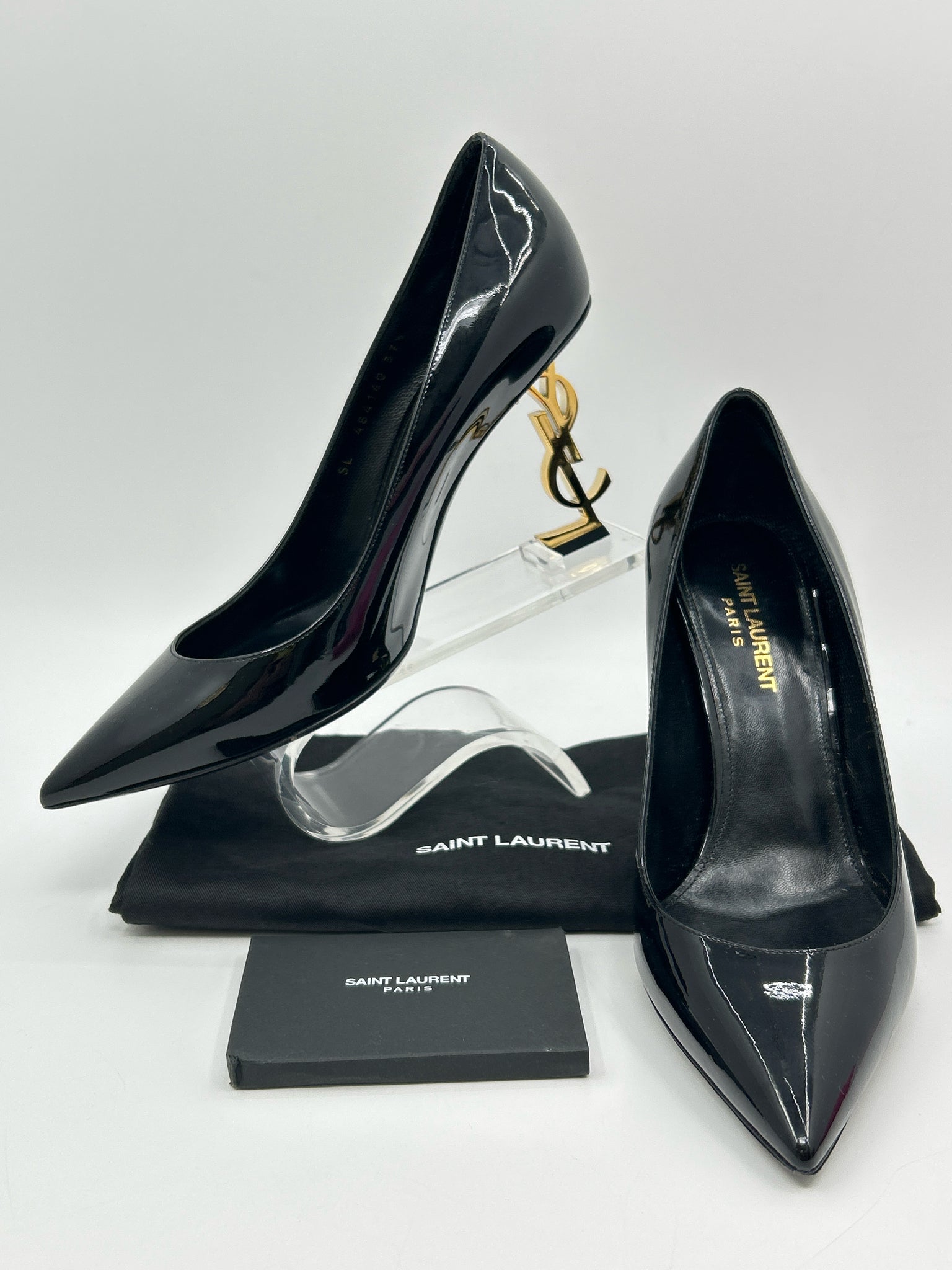 YVES SAINT LAURENT Size 37.5 Black Women Pumps