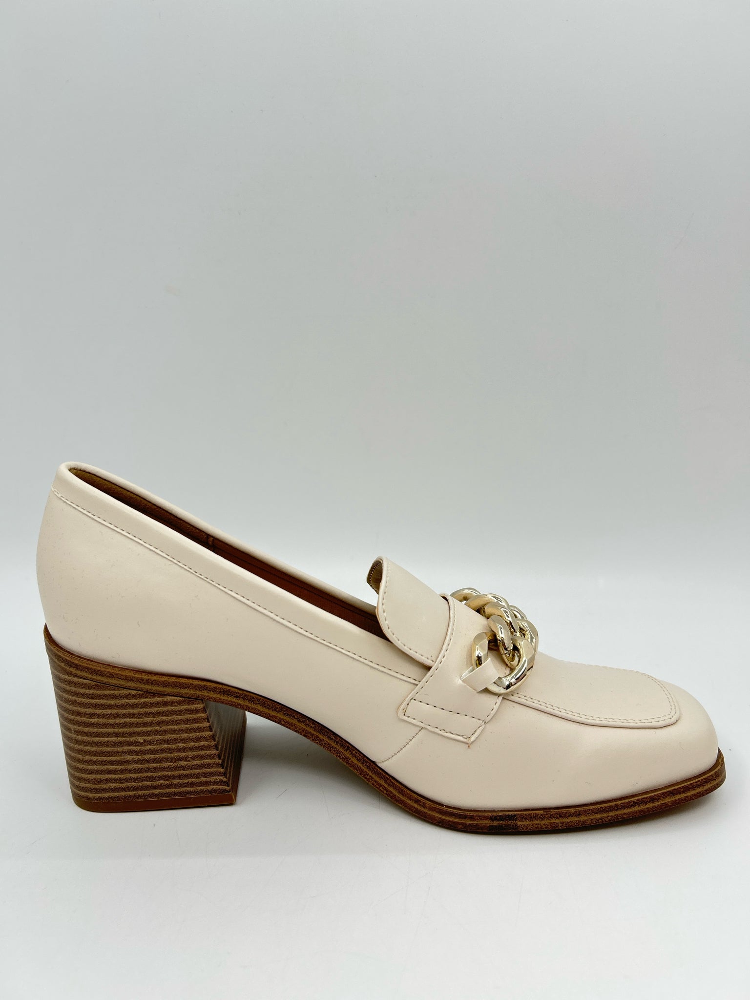 NINE WEST NWOB Size 9.5M VANILLA Women Pumps