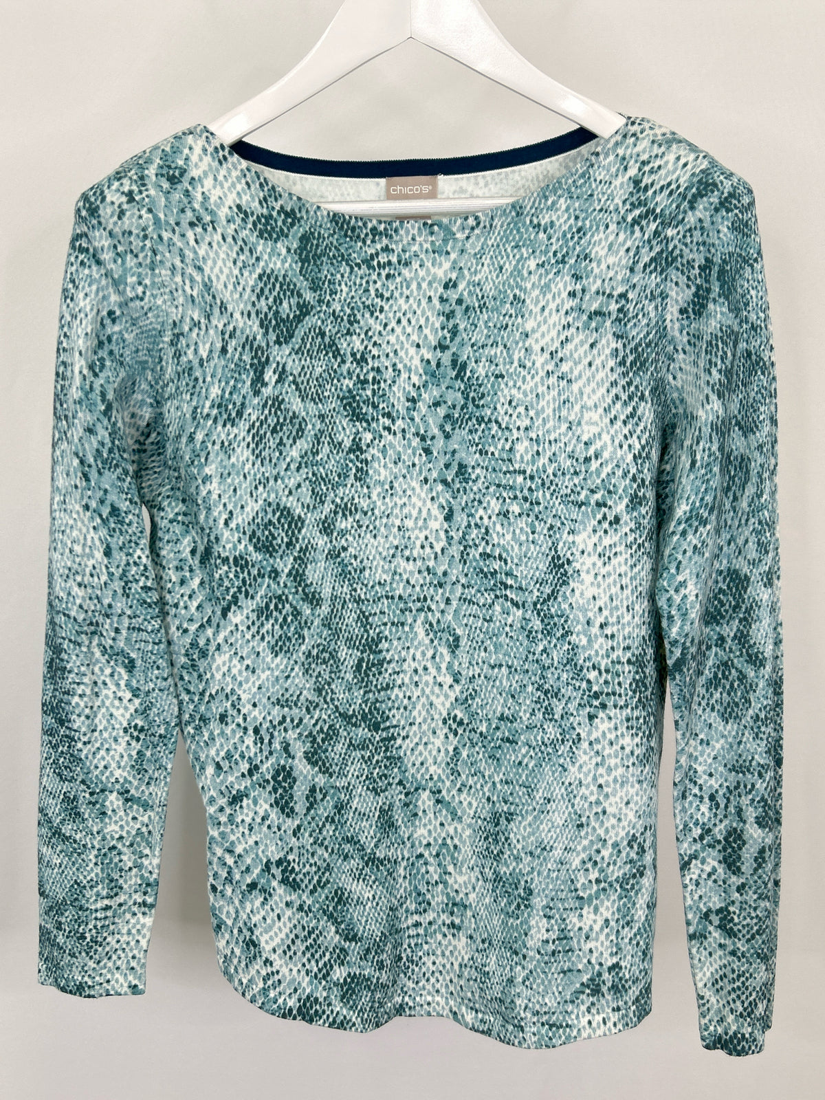 CHICO'S Size S TEAL AND WHITE Women Sweater