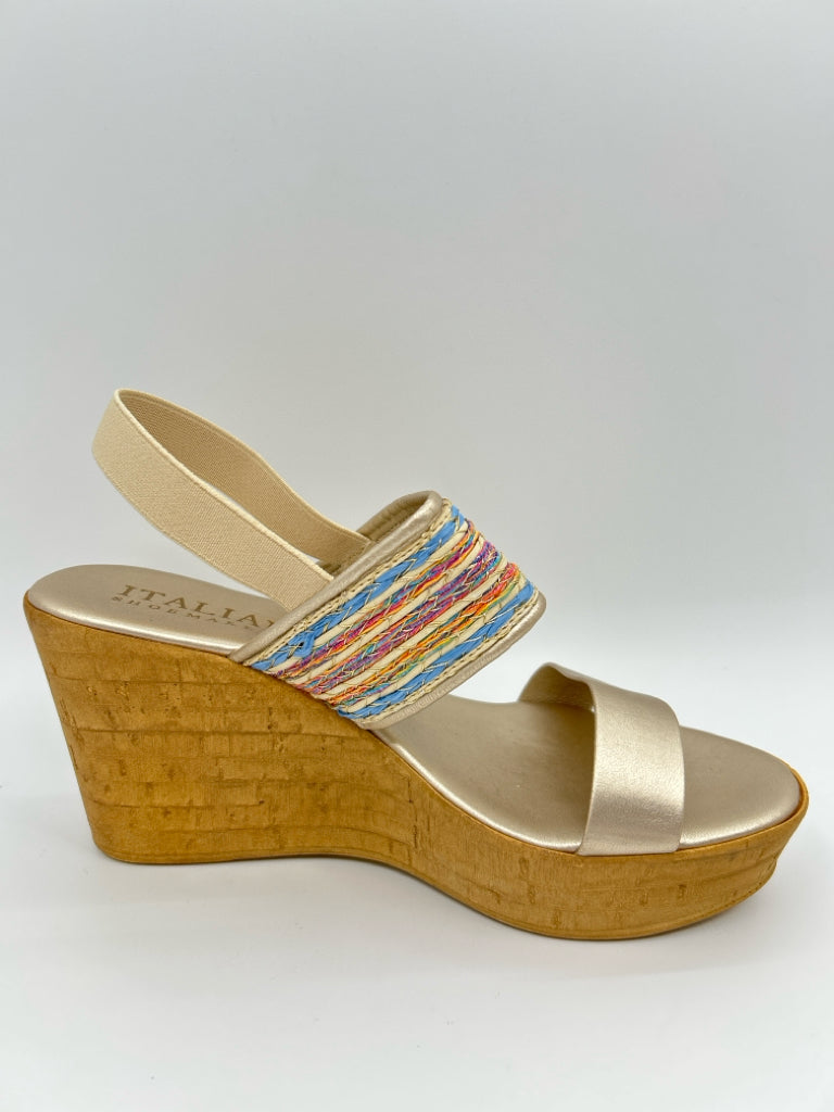 ITALIAN SHOEMAKERS Size 8.5M Gold Women's Sandal