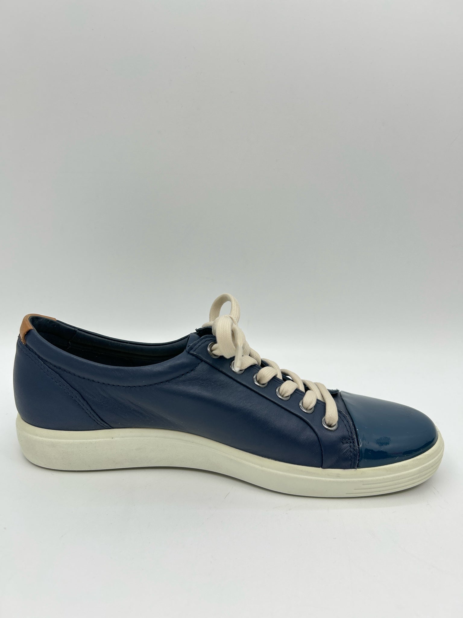 ECCO Size 9 Navy Women Sneakers